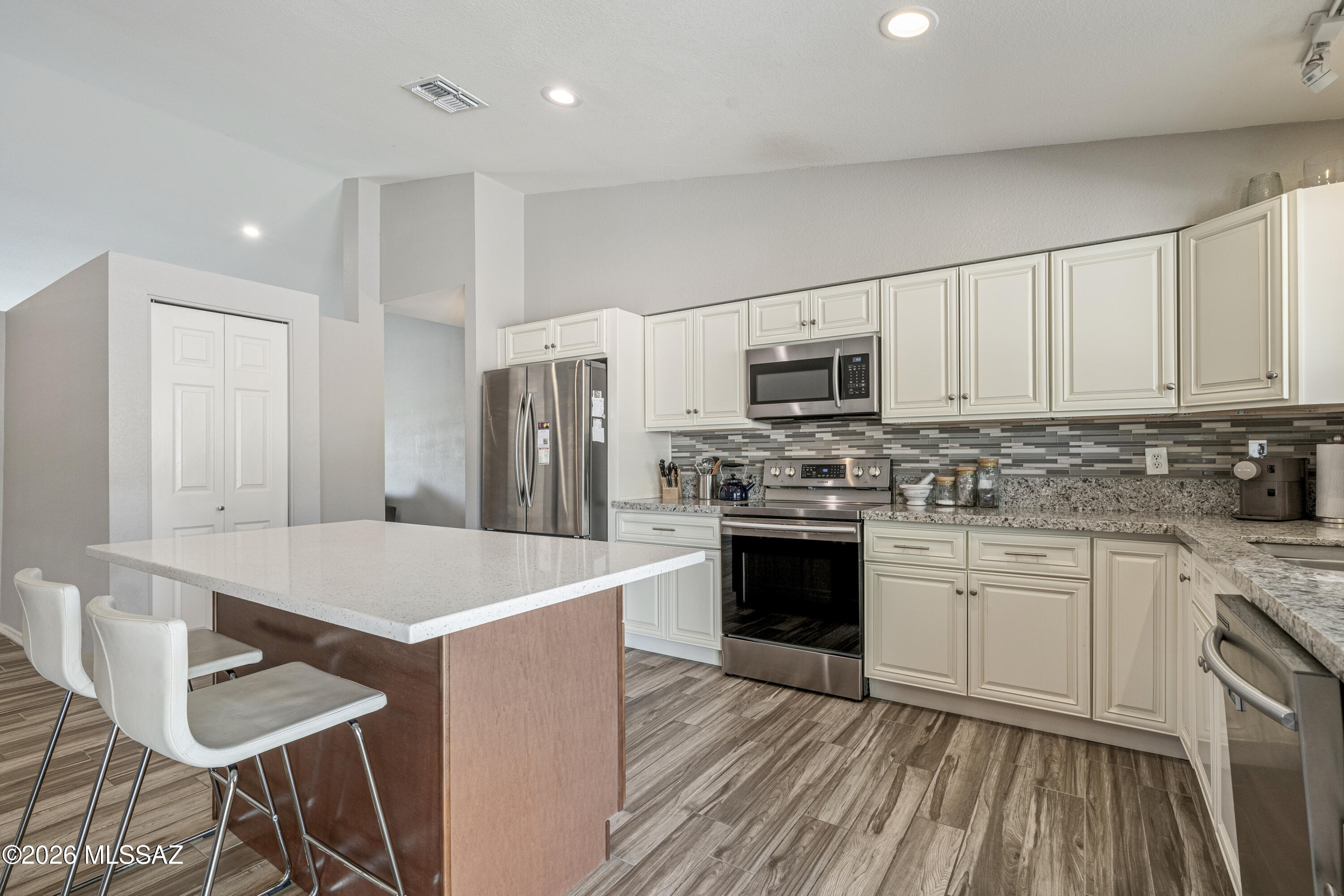 Santa Catalina Estates - Residential