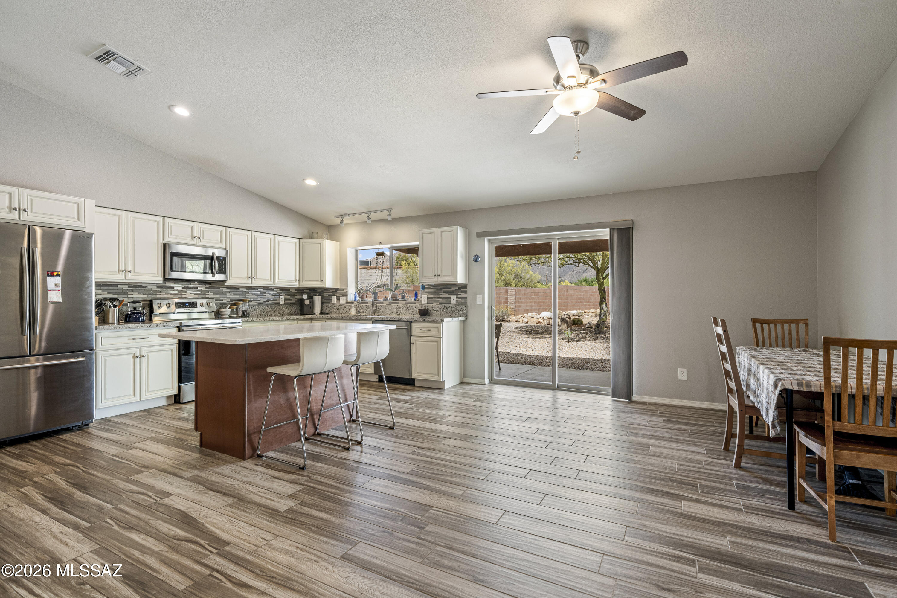 Santa Catalina Estates - Residential