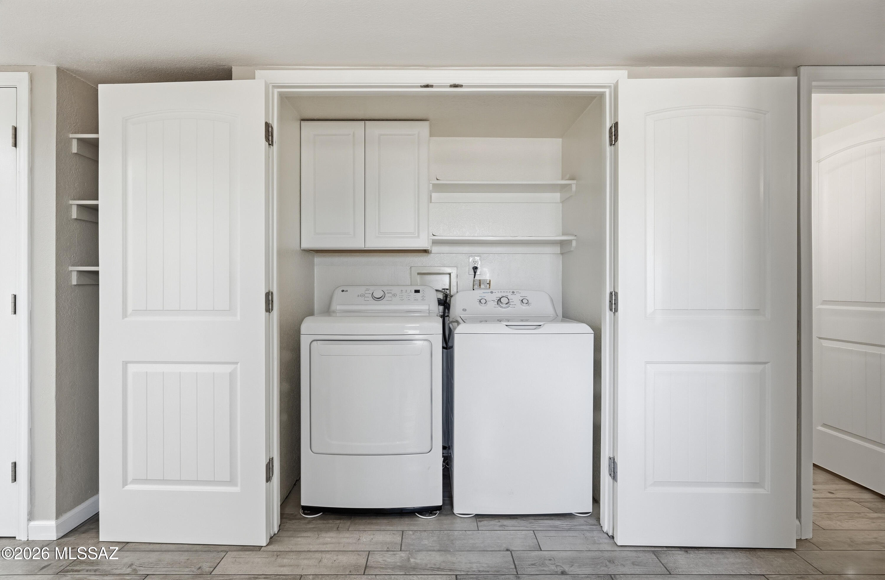 North Point Terrace (1-255) - Residential Lease