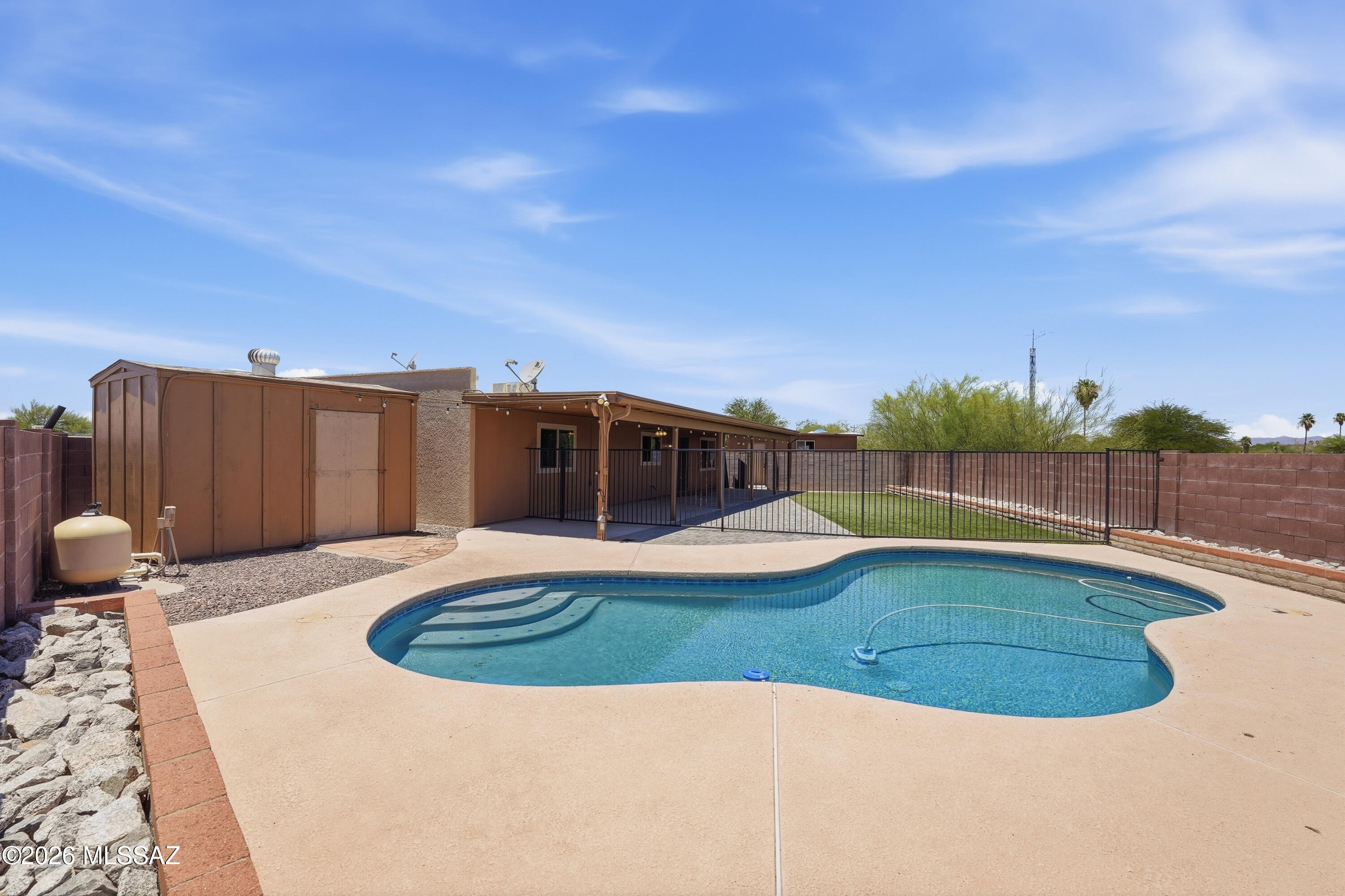 North Point Terrace (1-255) - Residential Lease