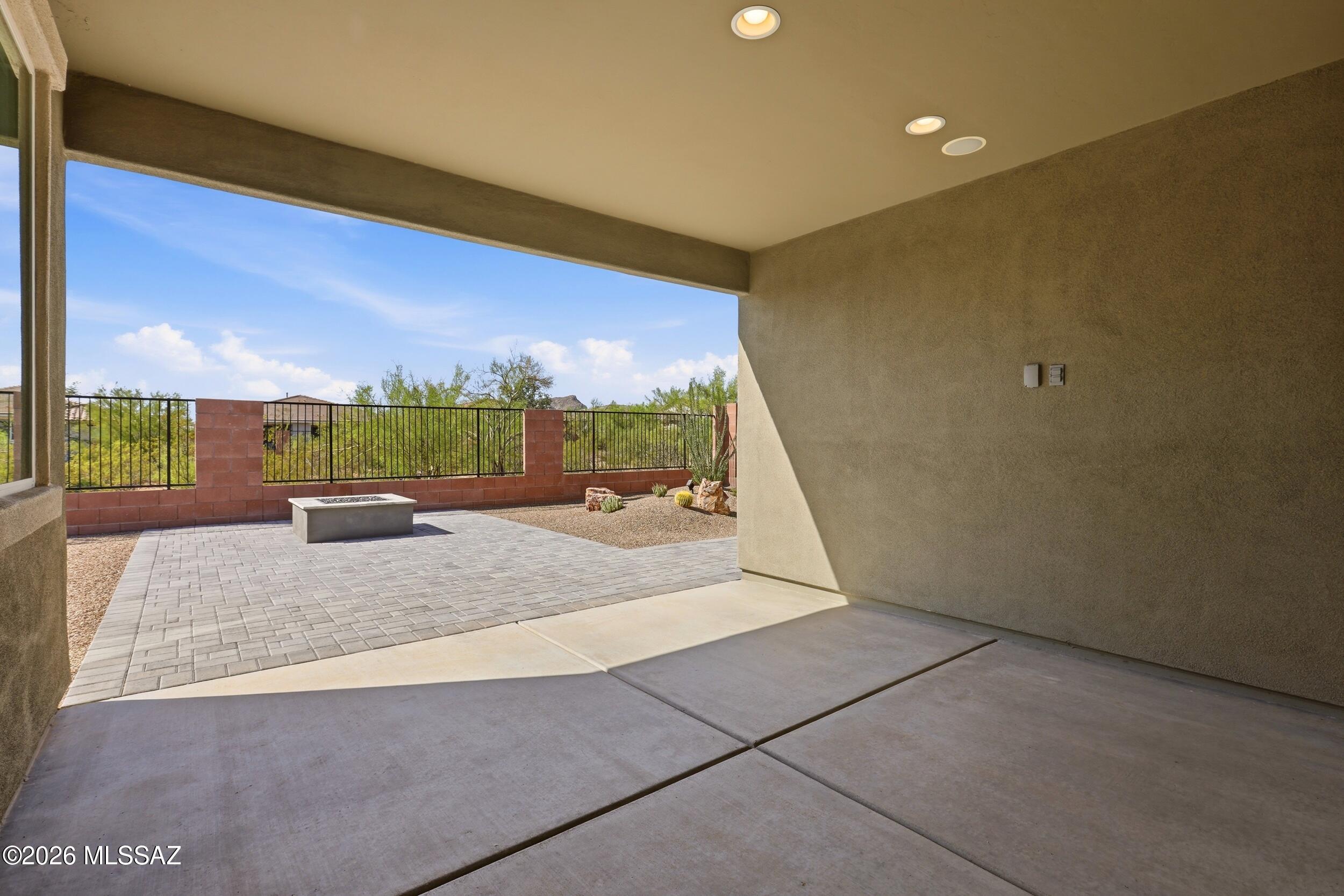 Blue Agave At Dove Mountain - Residential