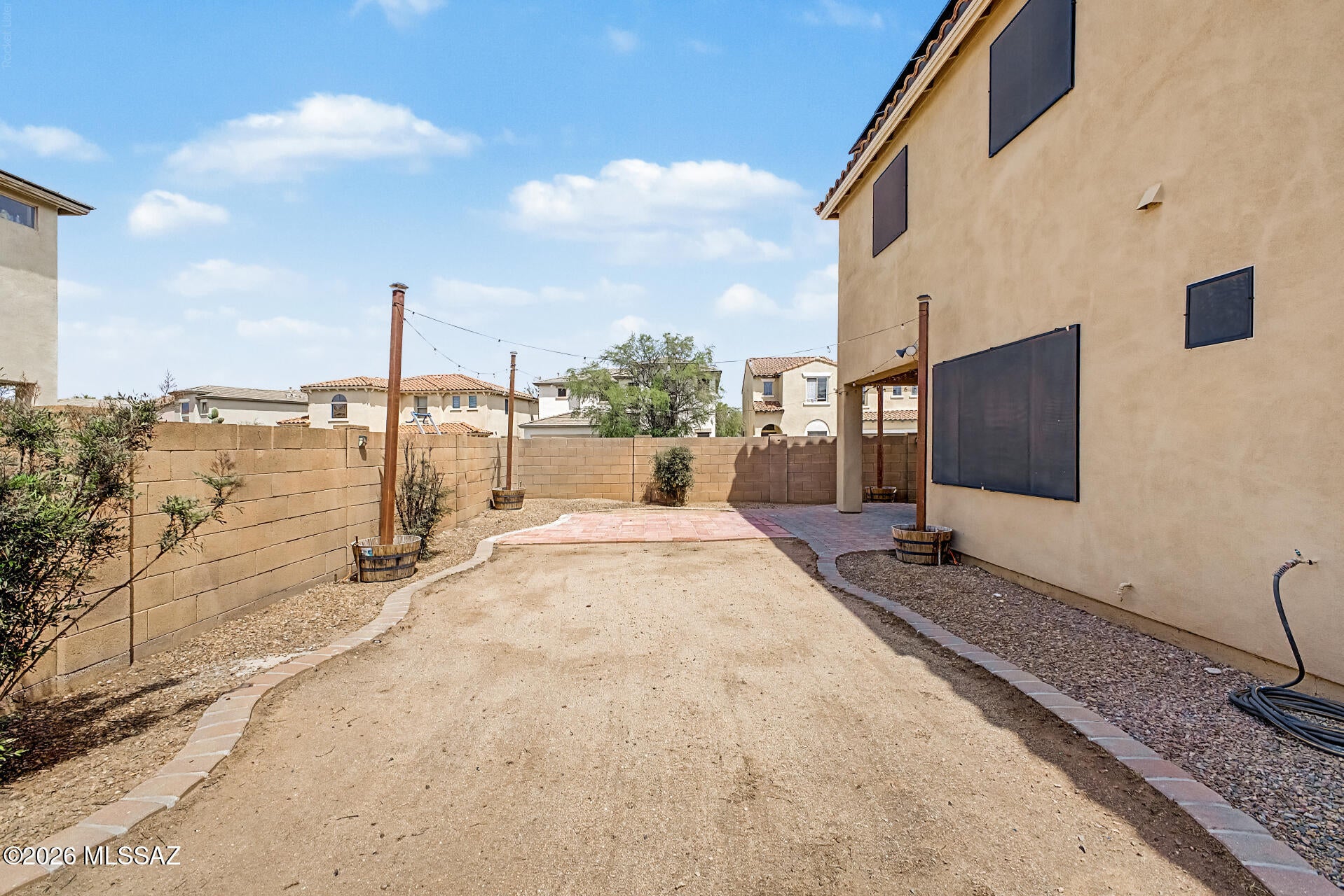 Presidio De Cancion (1-200) - Residential