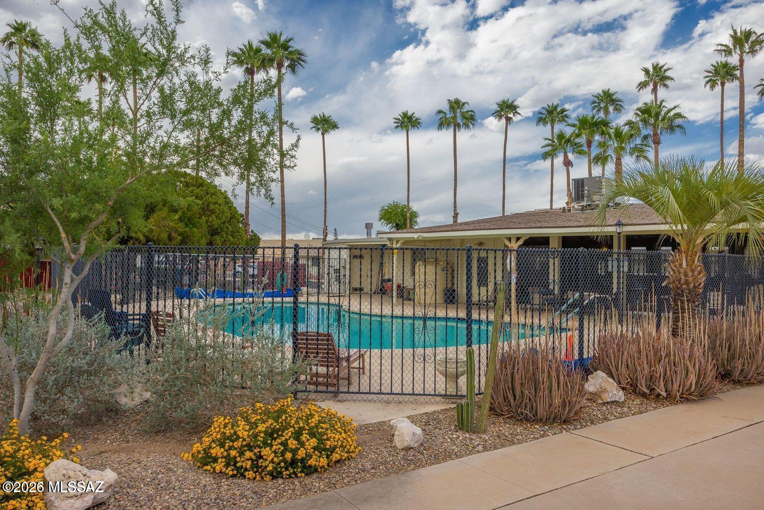 Silverbell West Condos - Residential Lease
