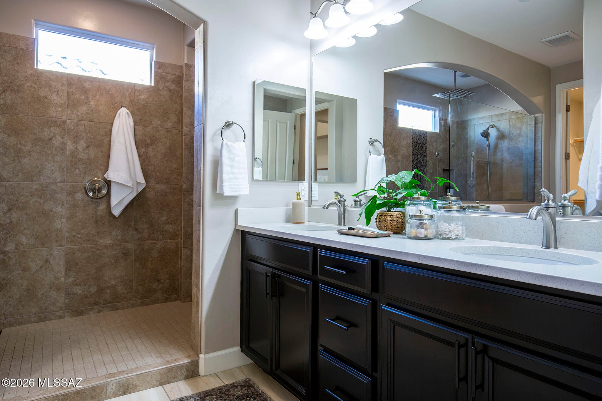 Golden Barrel Place At Dove Mountain SQ20141710079 - Residential