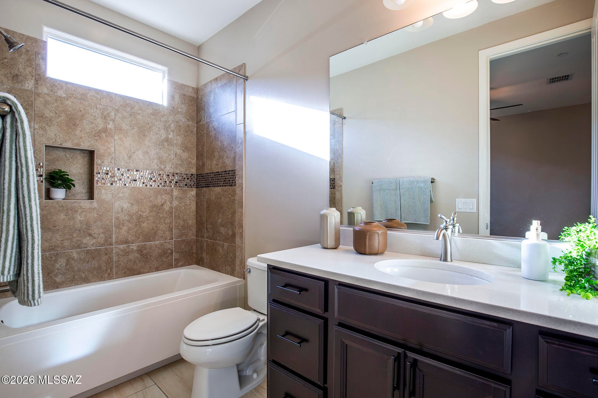 Golden Barrel Place At Dove Mountain SQ20141710079 - Residential