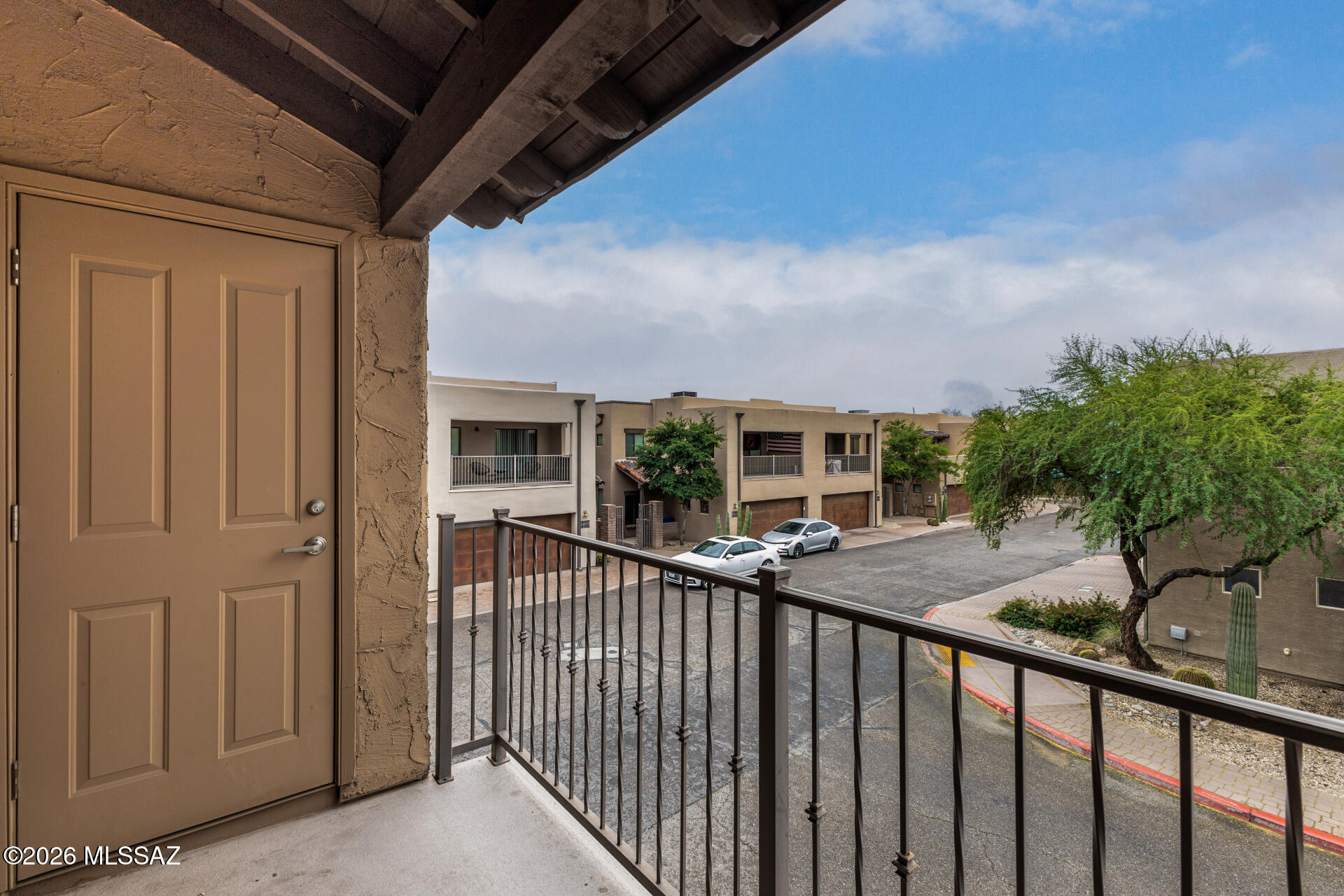 Stone Crossing Condominium - Residential