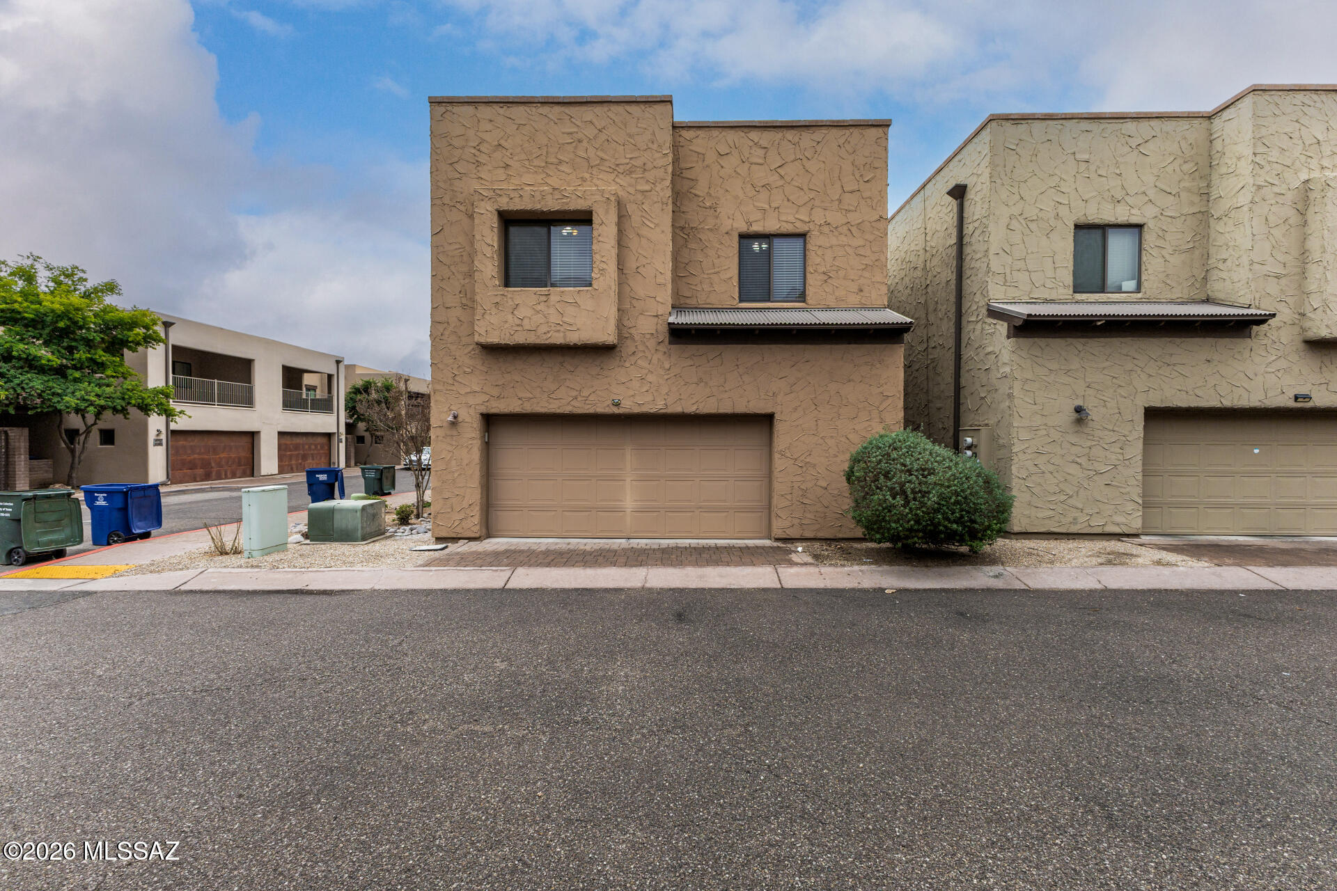 Stone Crossing Condominium - Residential