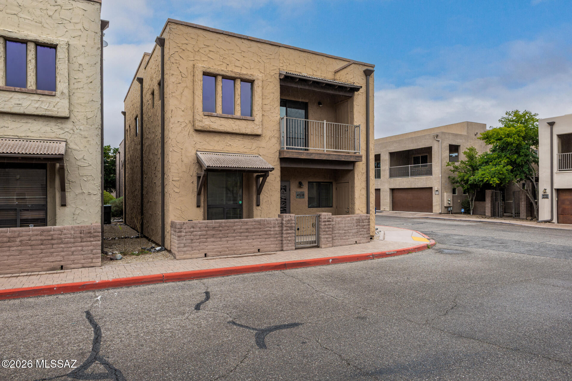 Stone Crossing Condominium - Residential