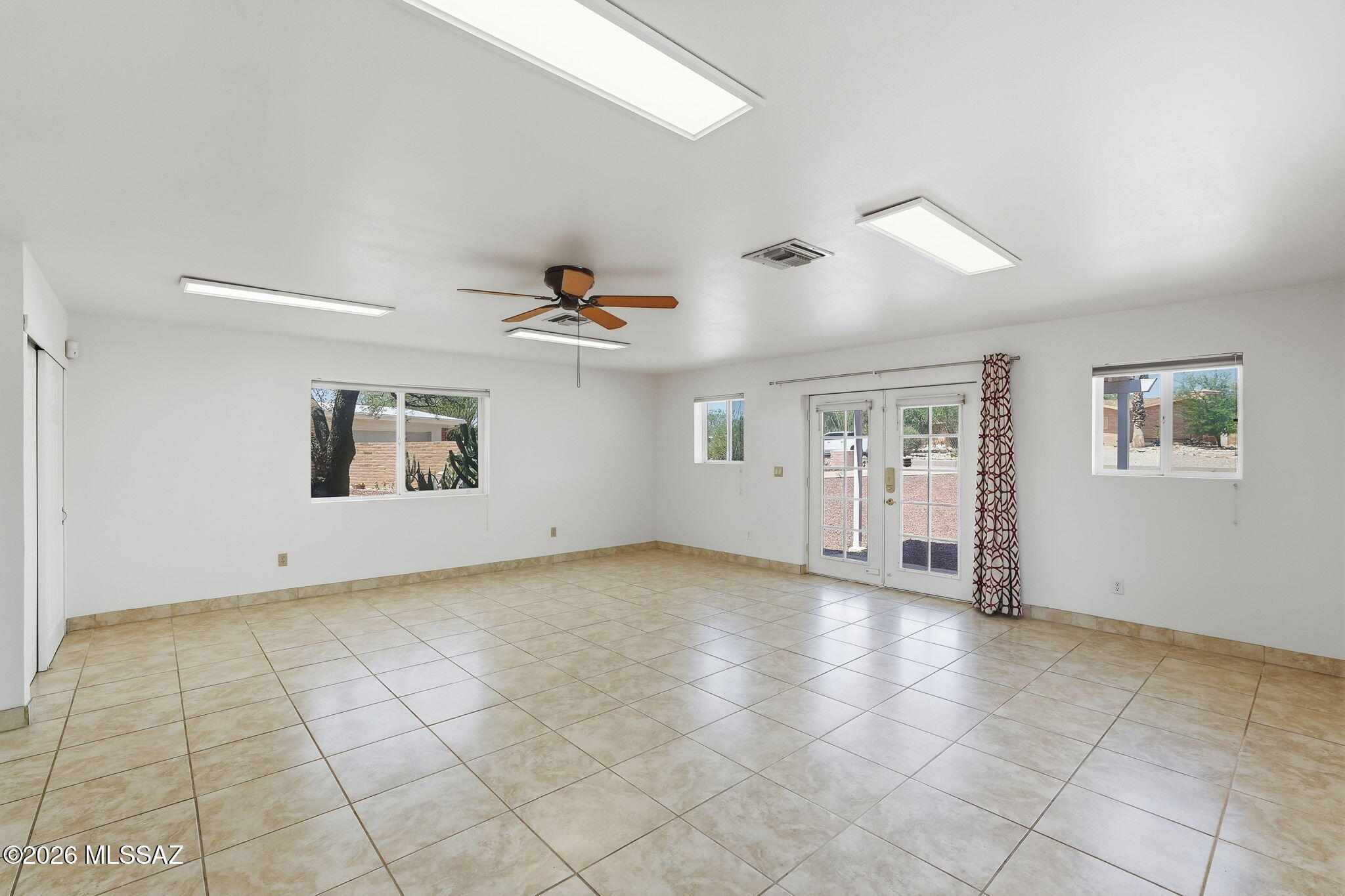 Casas Catalinas - Residential