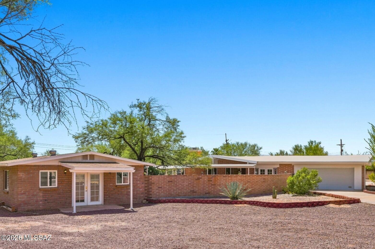 Casas Catalinas - Residential