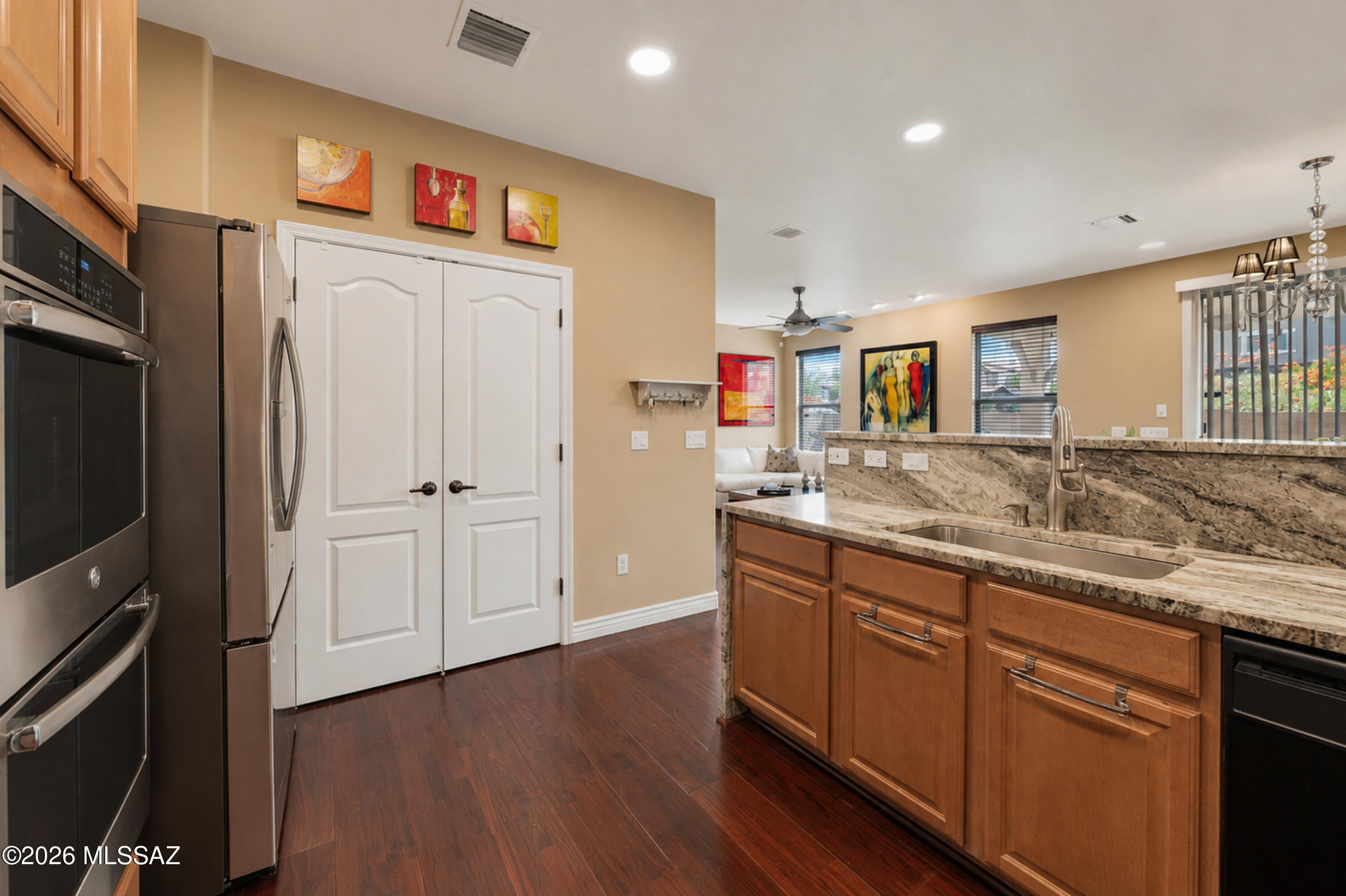 Catalina Vistas - Residential