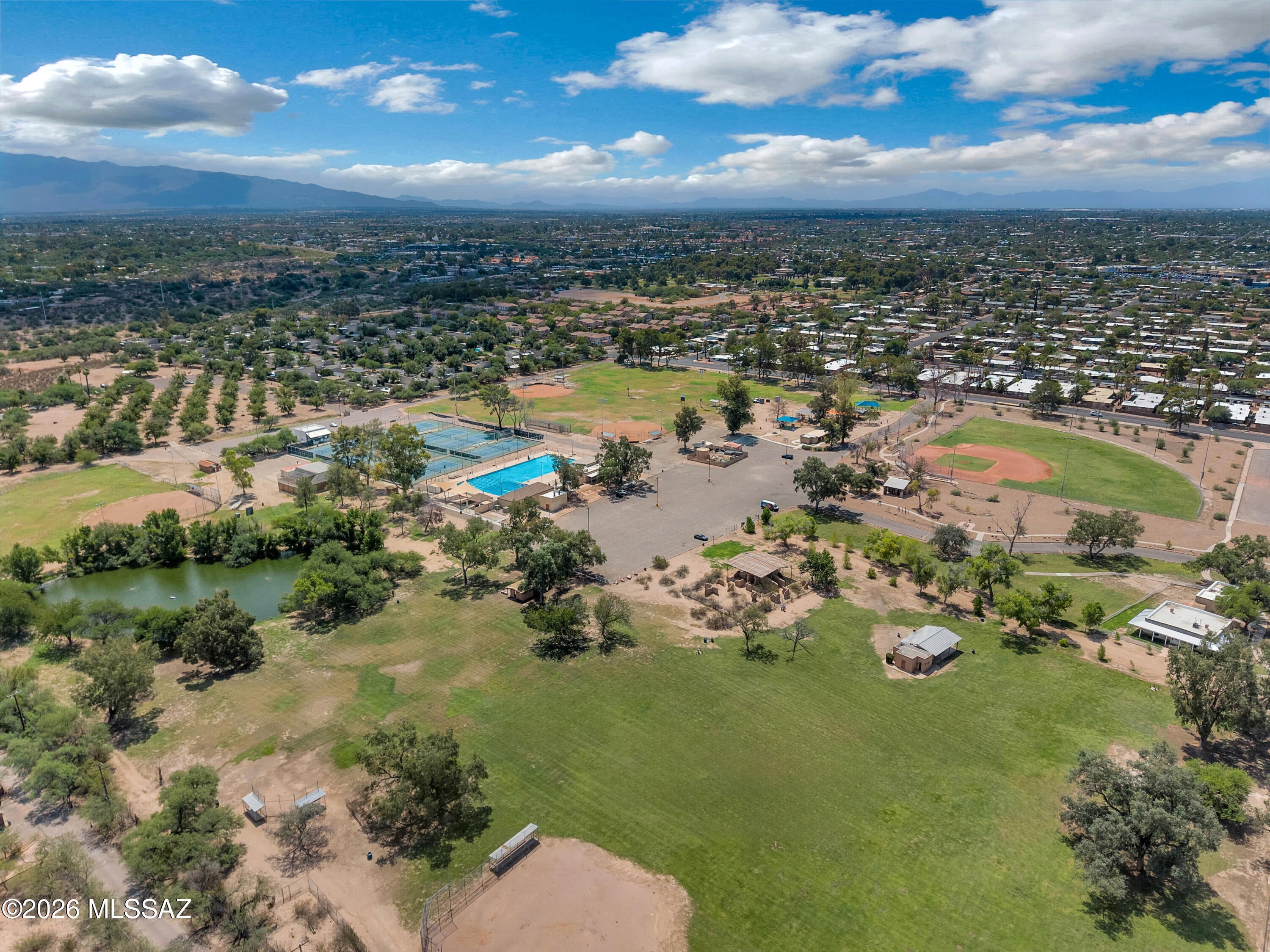 Catalina Vistas - Residential