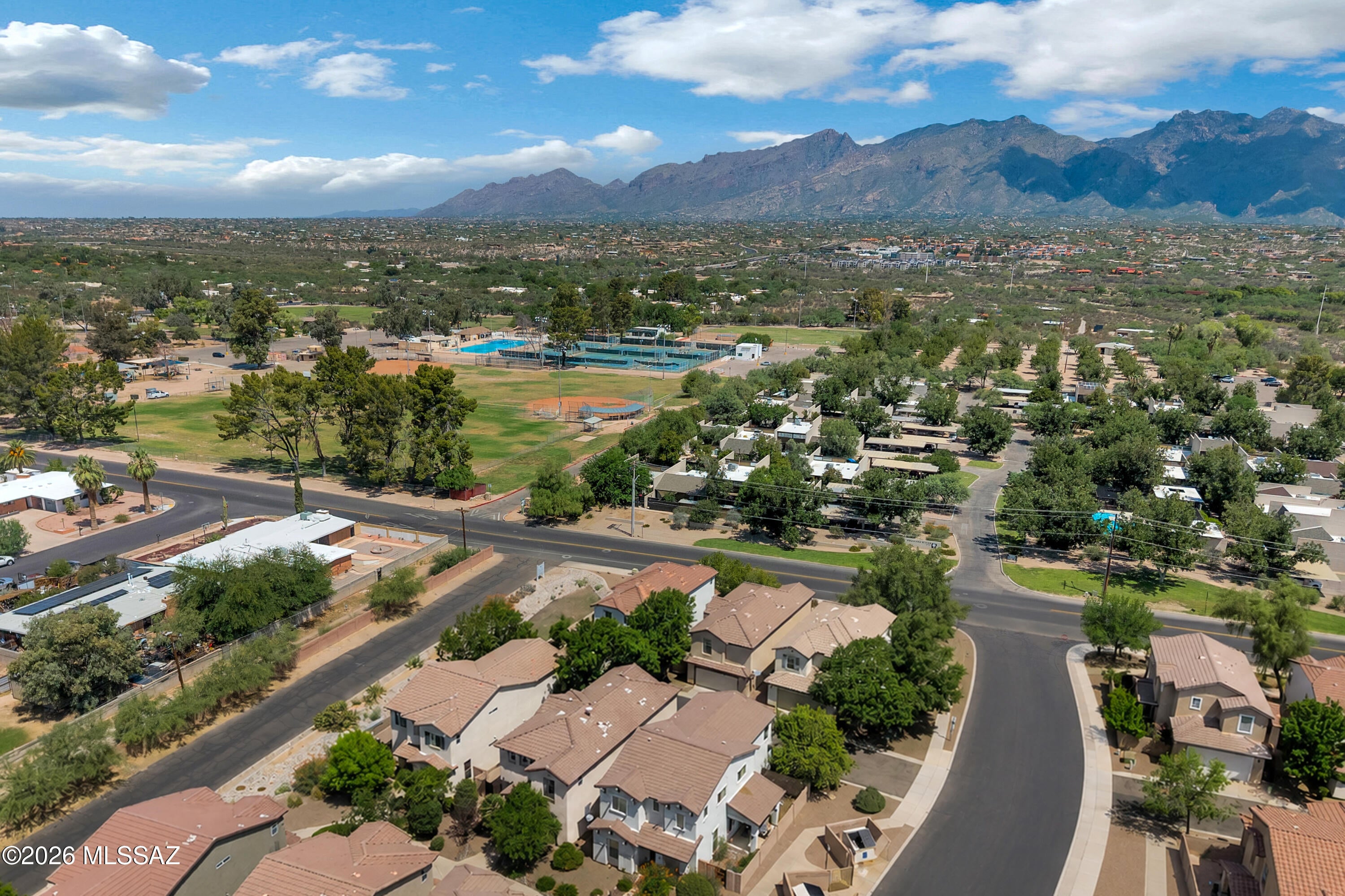 Catalina Vistas - Residential