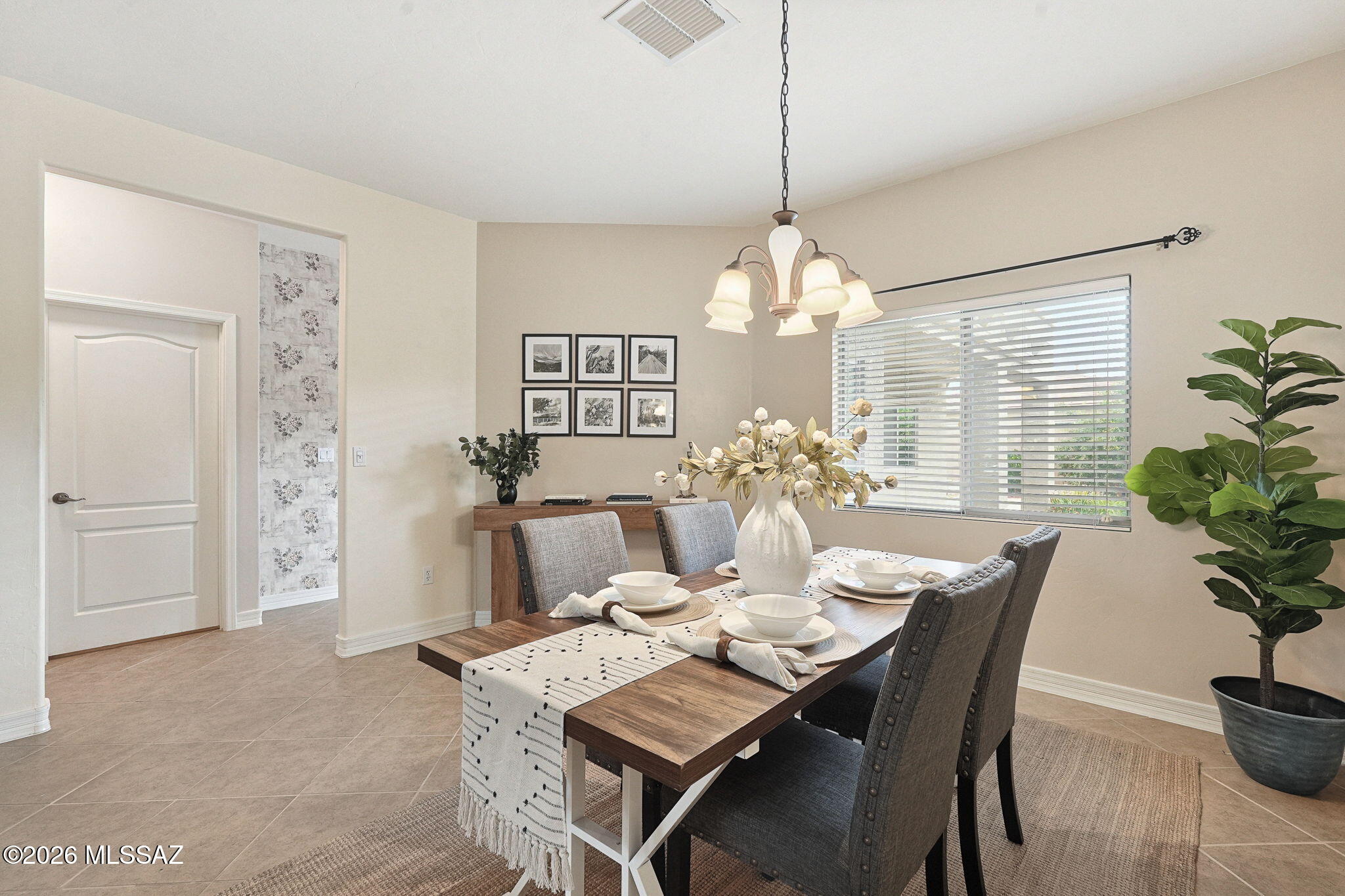 Black Horse (1-411) - Residential