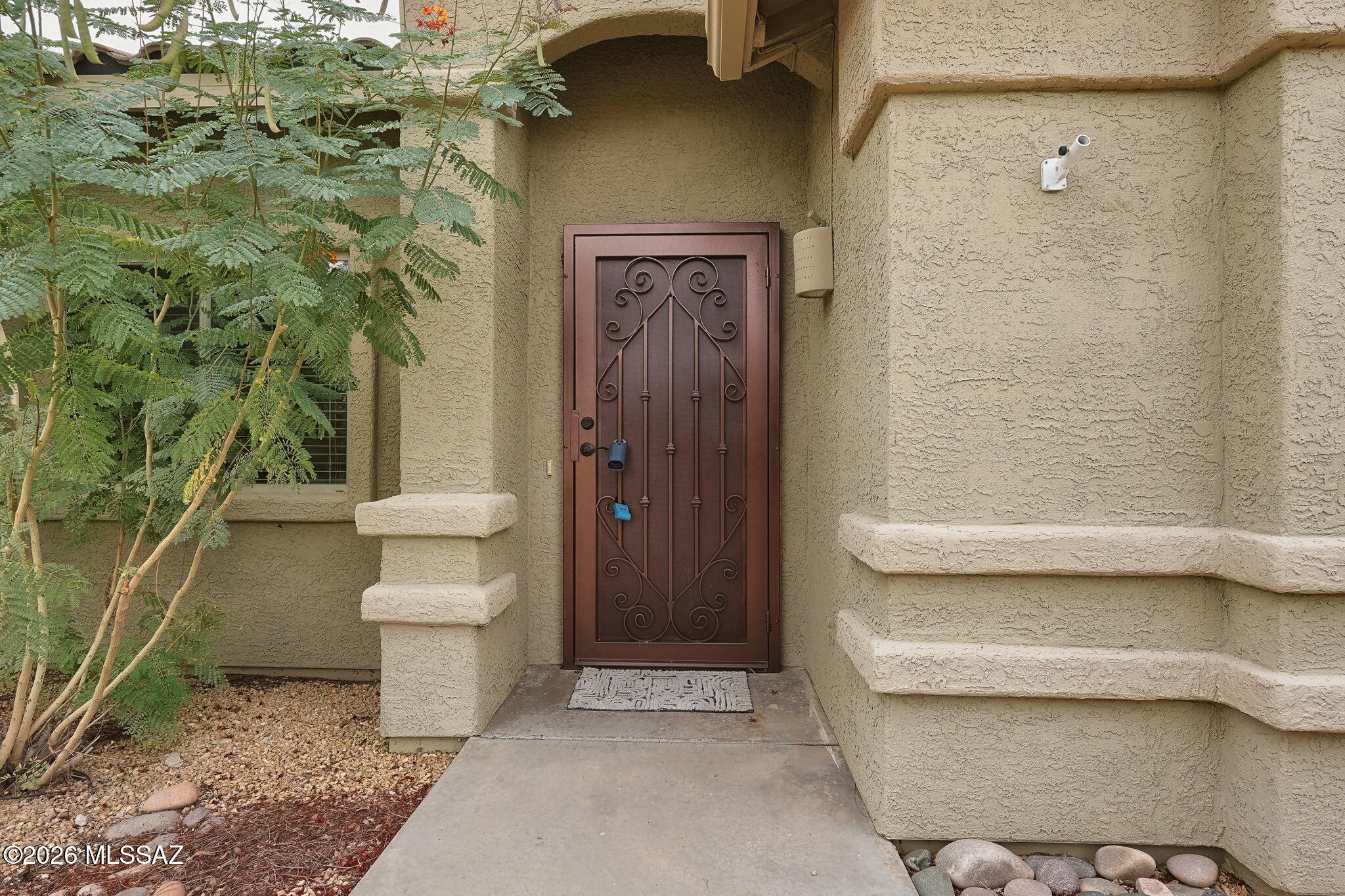 Black Horse (1-411) - Residential