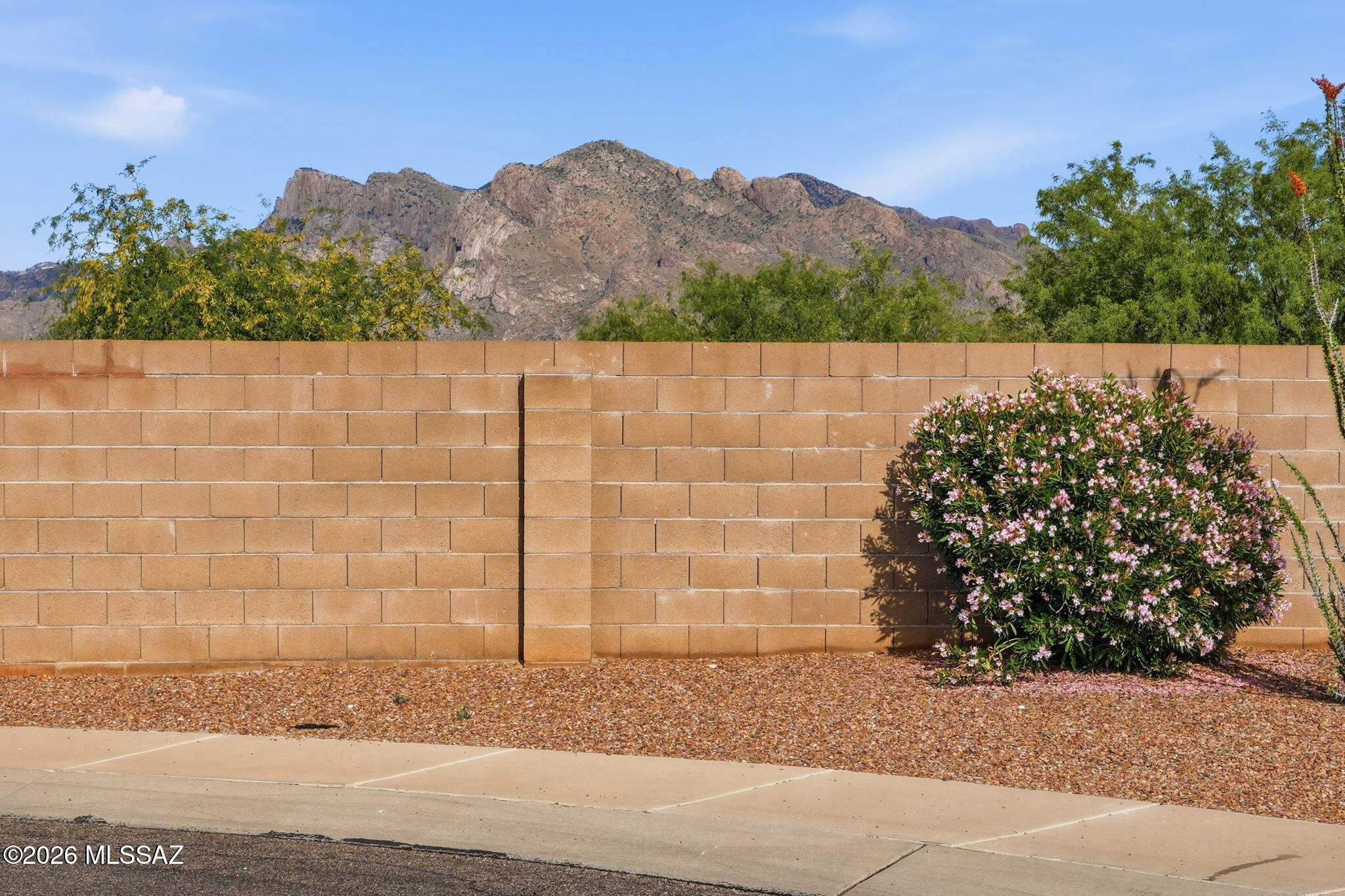 Bluffs (The) 2 - Residential