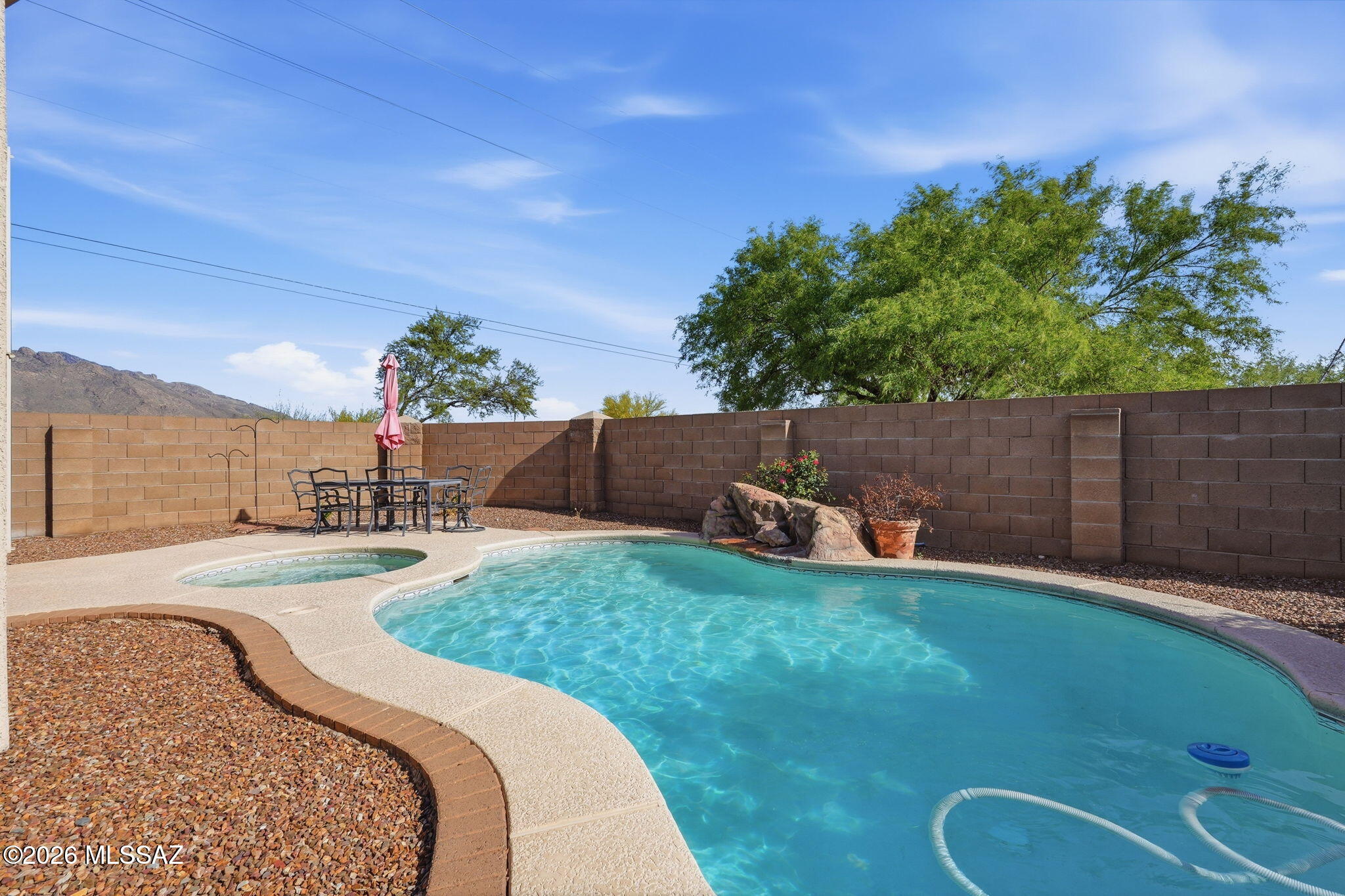 Bluffs (The) 2 - Residential