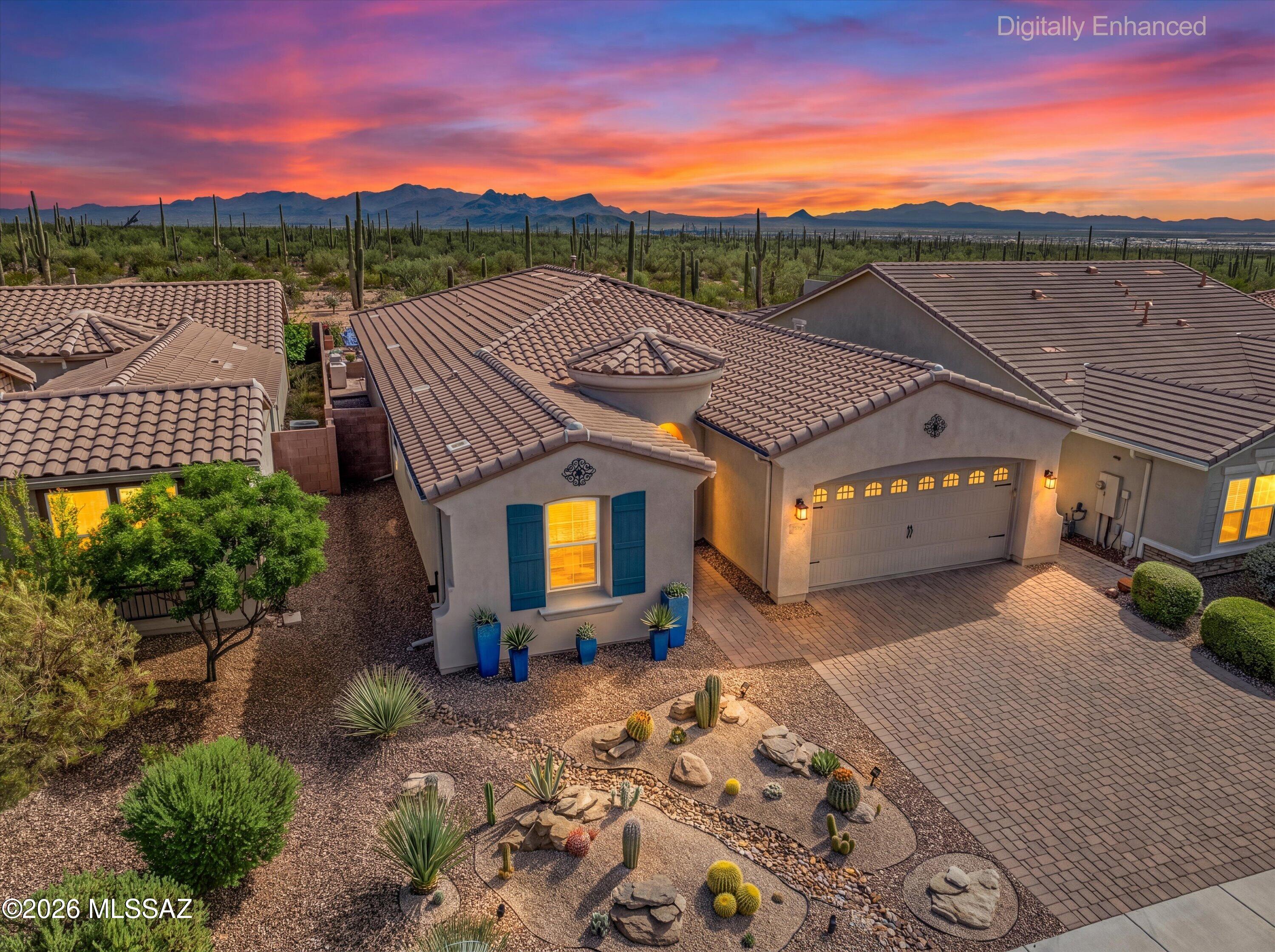 Blue Agave At Dove Mountain - Residential