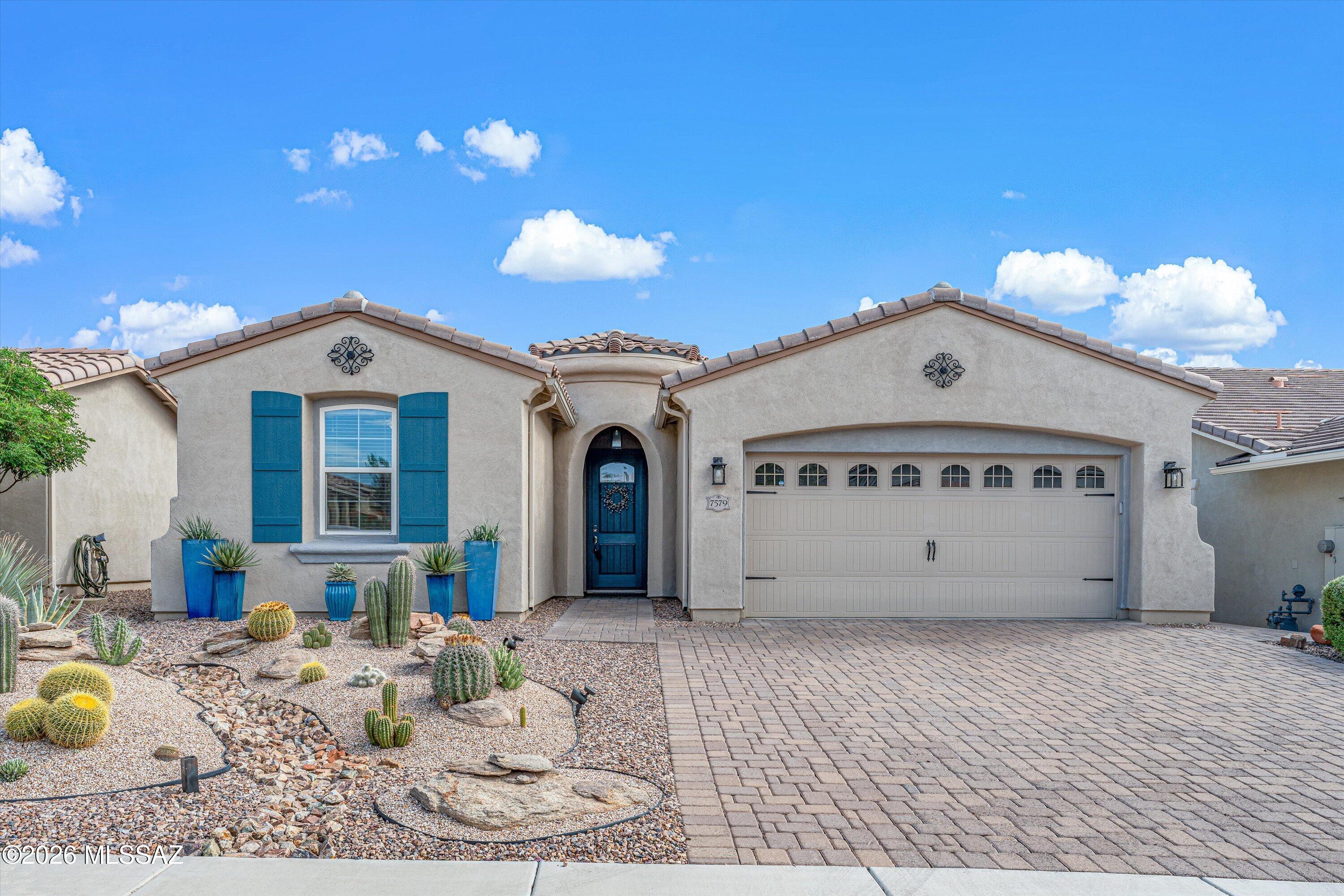Blue Agave At Dove Mountain - Residential