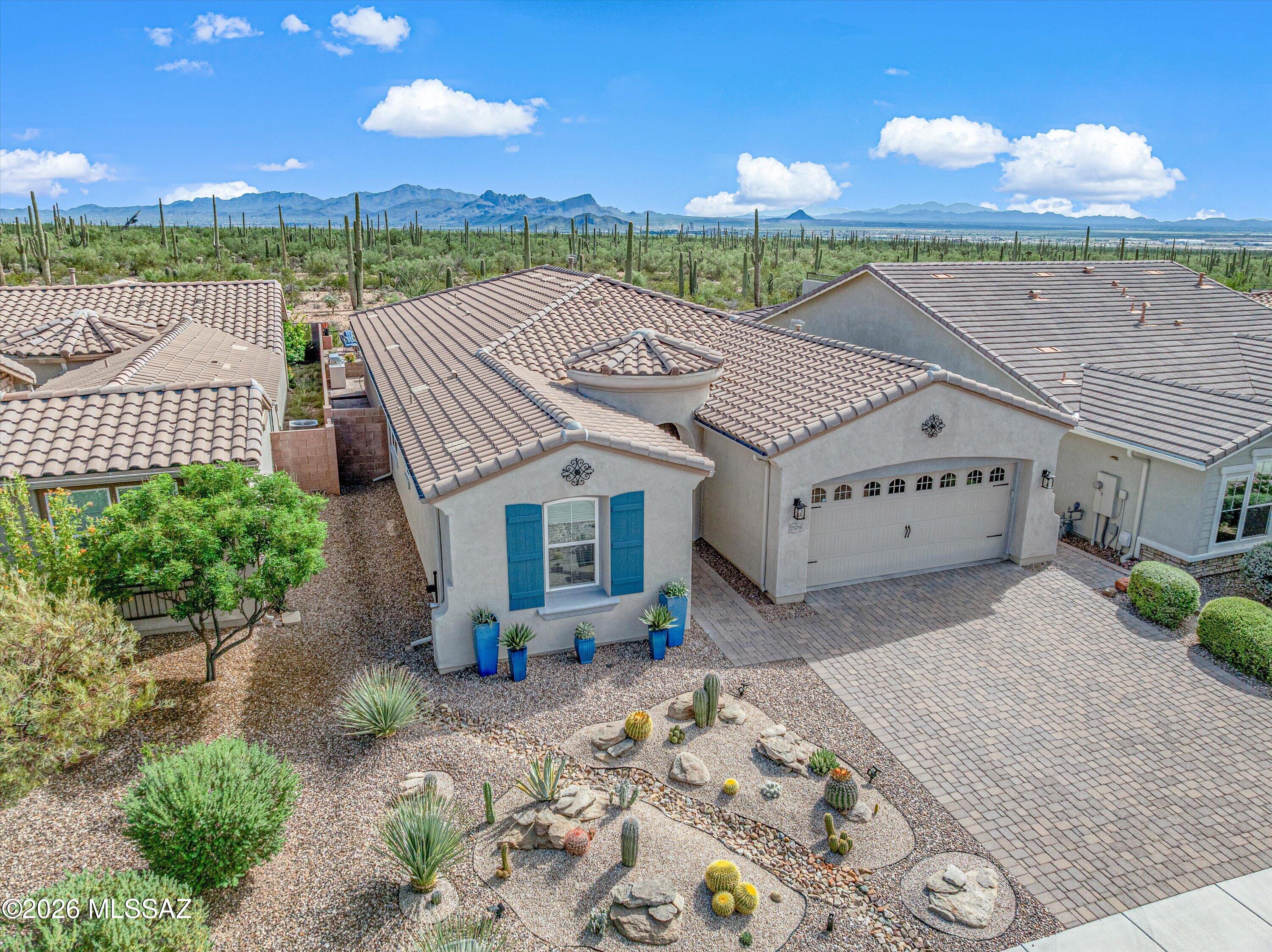 Blue Agave At Dove Mountain - Residential