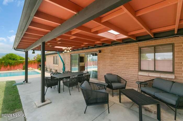 Vista Del Sierras East (1-83) - Residential Lease