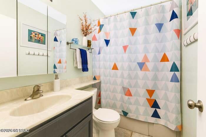 Vista Del Sierras East (1-83) - Residential Lease