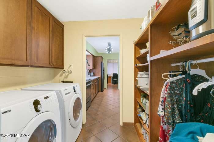 Vista Del Sierras East (1-83) - Residential Lease