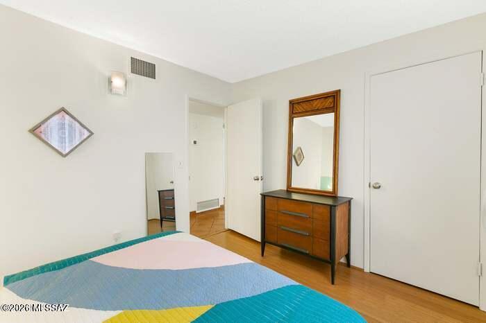 Vista Del Sierras East (1-83) - Residential Lease