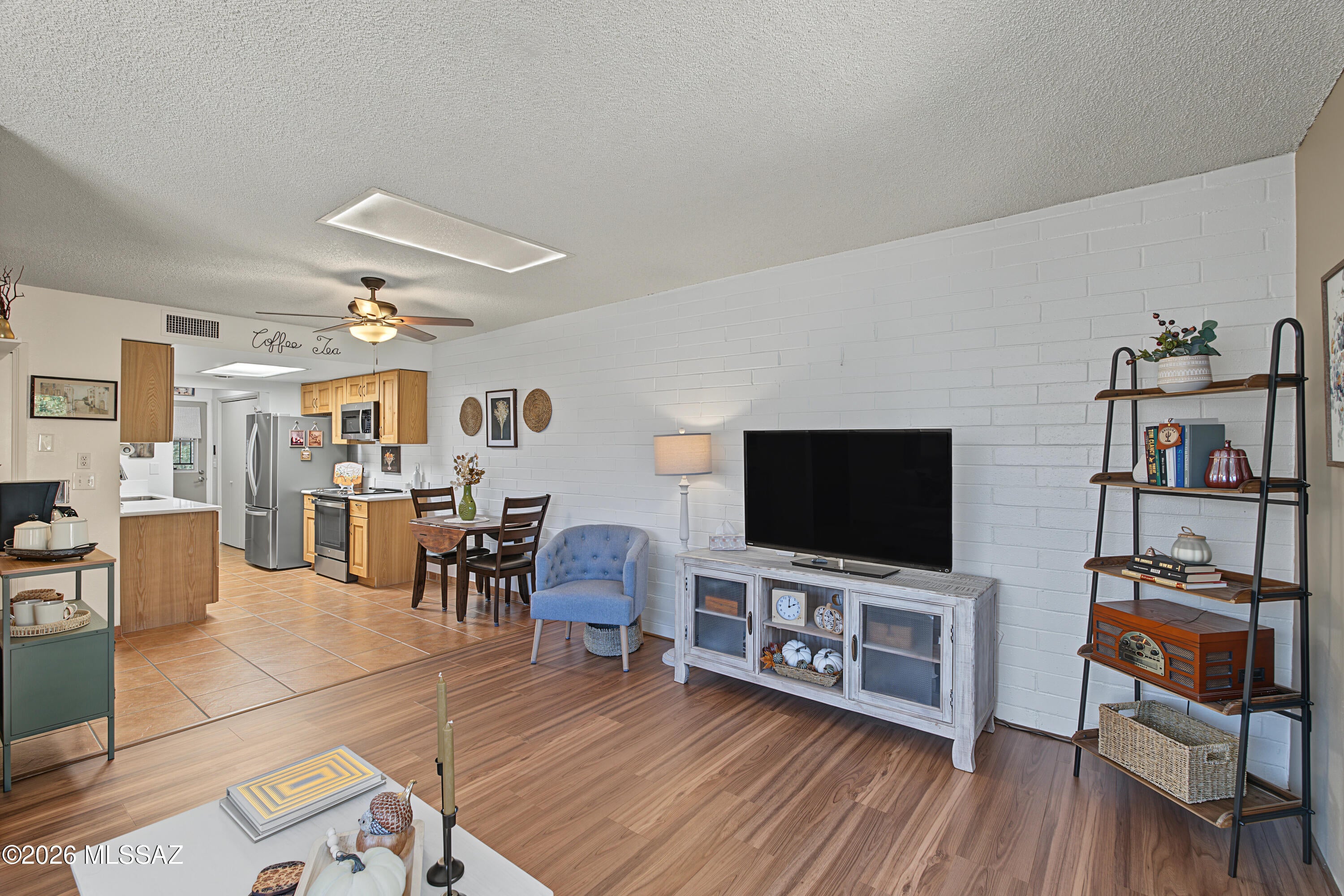 Green Valley Townhouses NO.7 - Residential