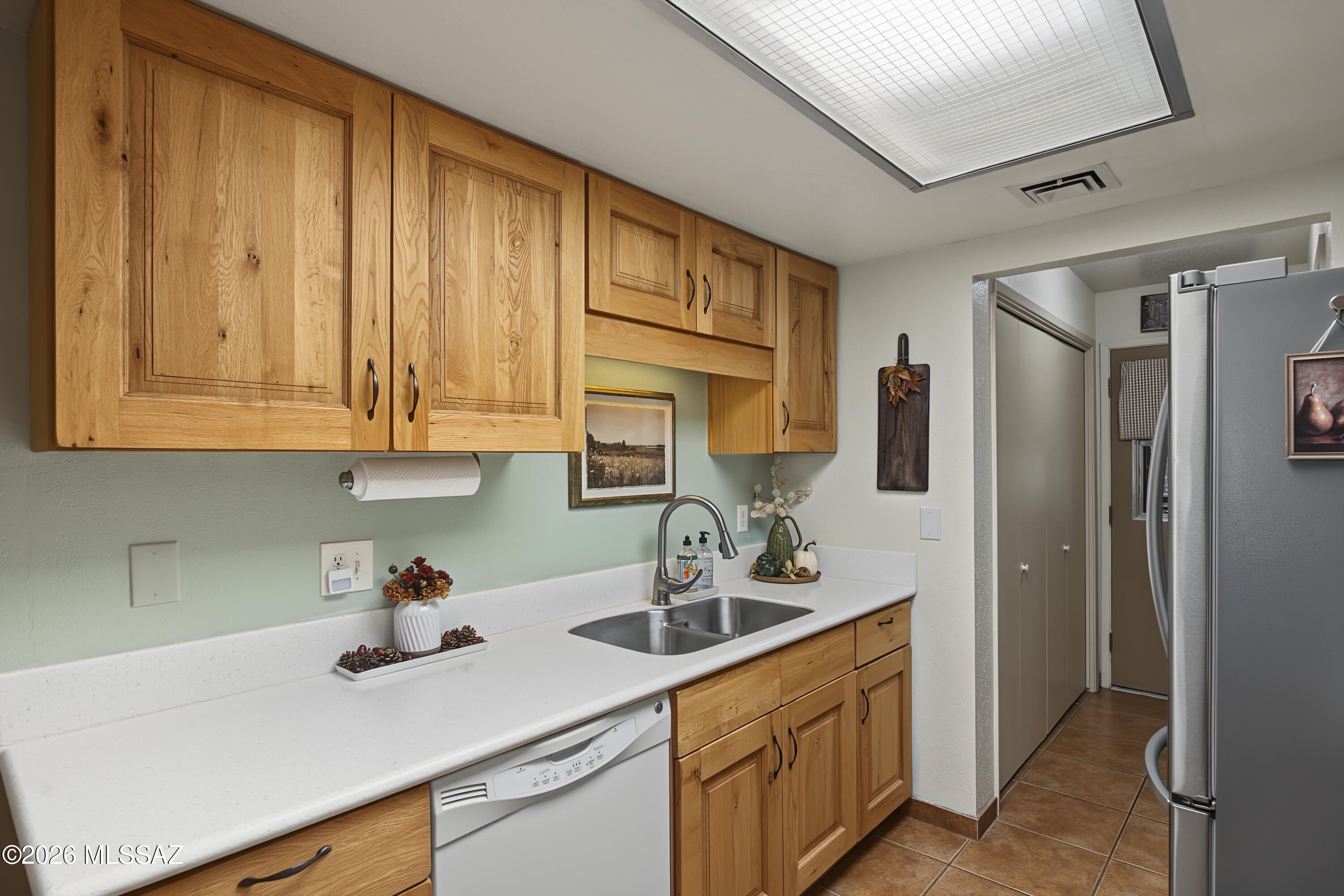 Green Valley Townhouses NO.7 - Residential