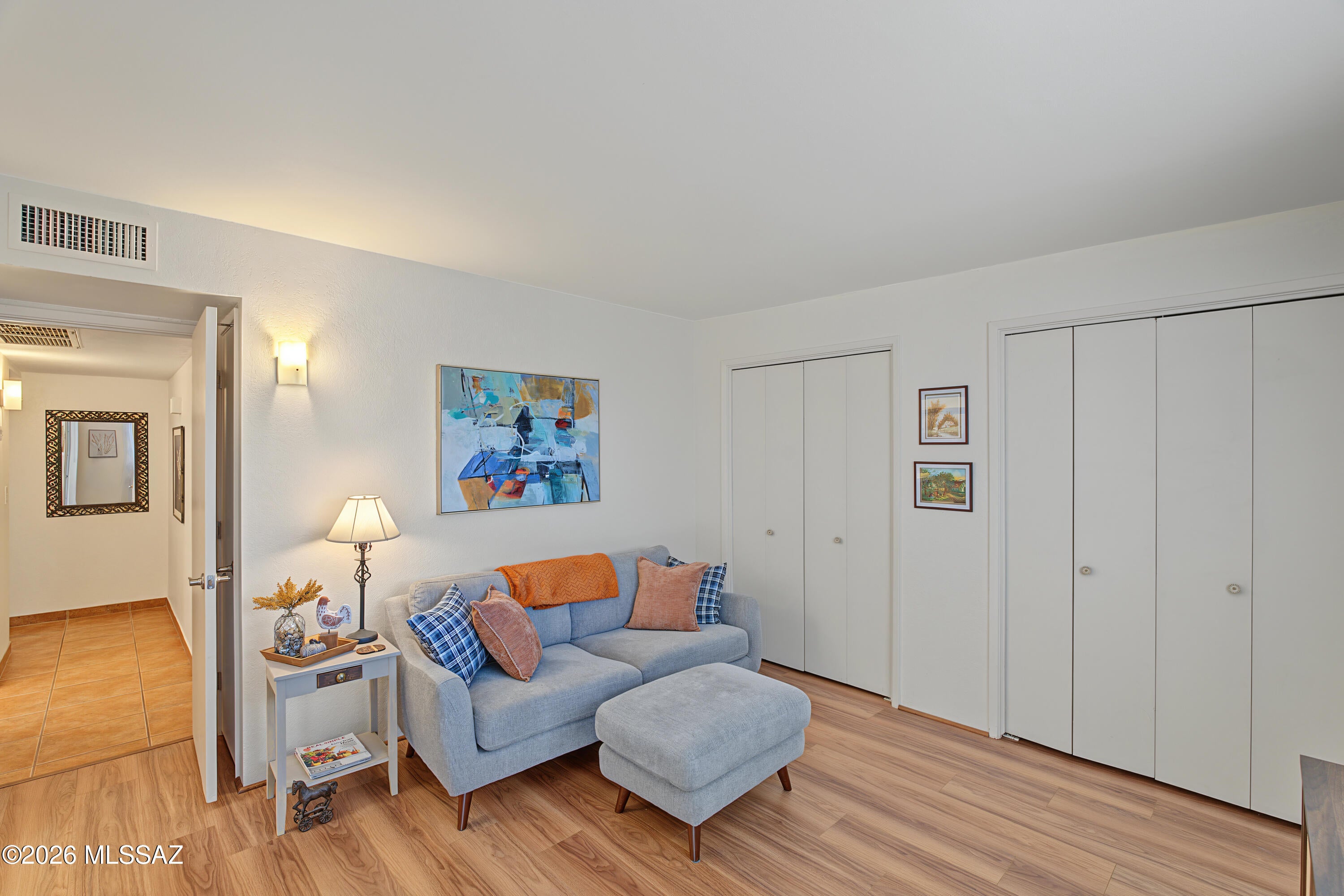 Green Valley Townhouses NO.7 - Residential