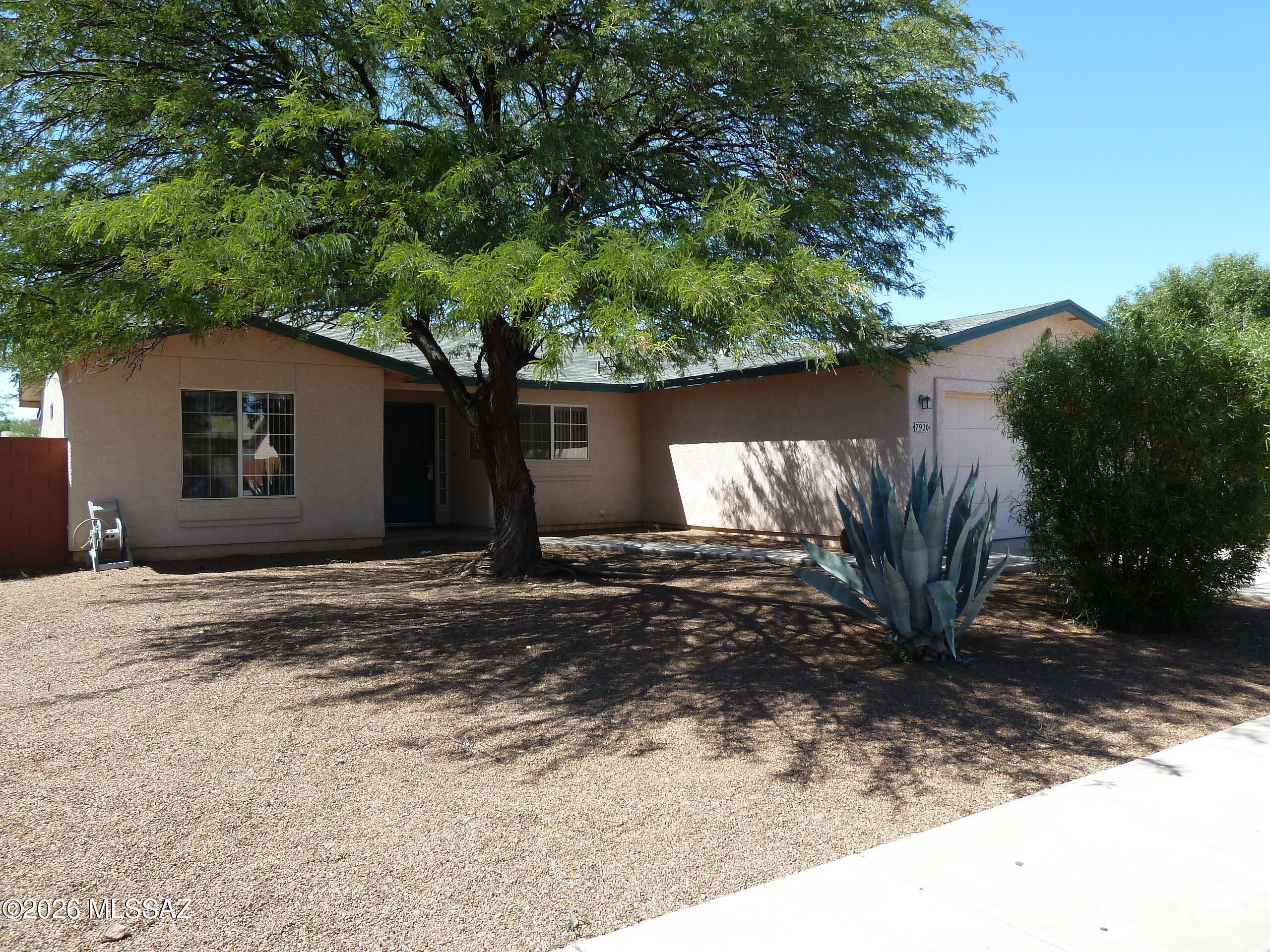 You'll fall in love with this awesome house! Easy Access to Raytheon and DMAFB! Conveniently located near shopping and local park! Relax with guests on the cool Covered Patio while watching the exquisite panorama of mountain views! Large, open Kitchen is truly a Gourmet's delight! Split bedroom Plan ensures privacy for the amazing master suite! Great room with high ceilings! Make this house your HOME! CALL TODAY!