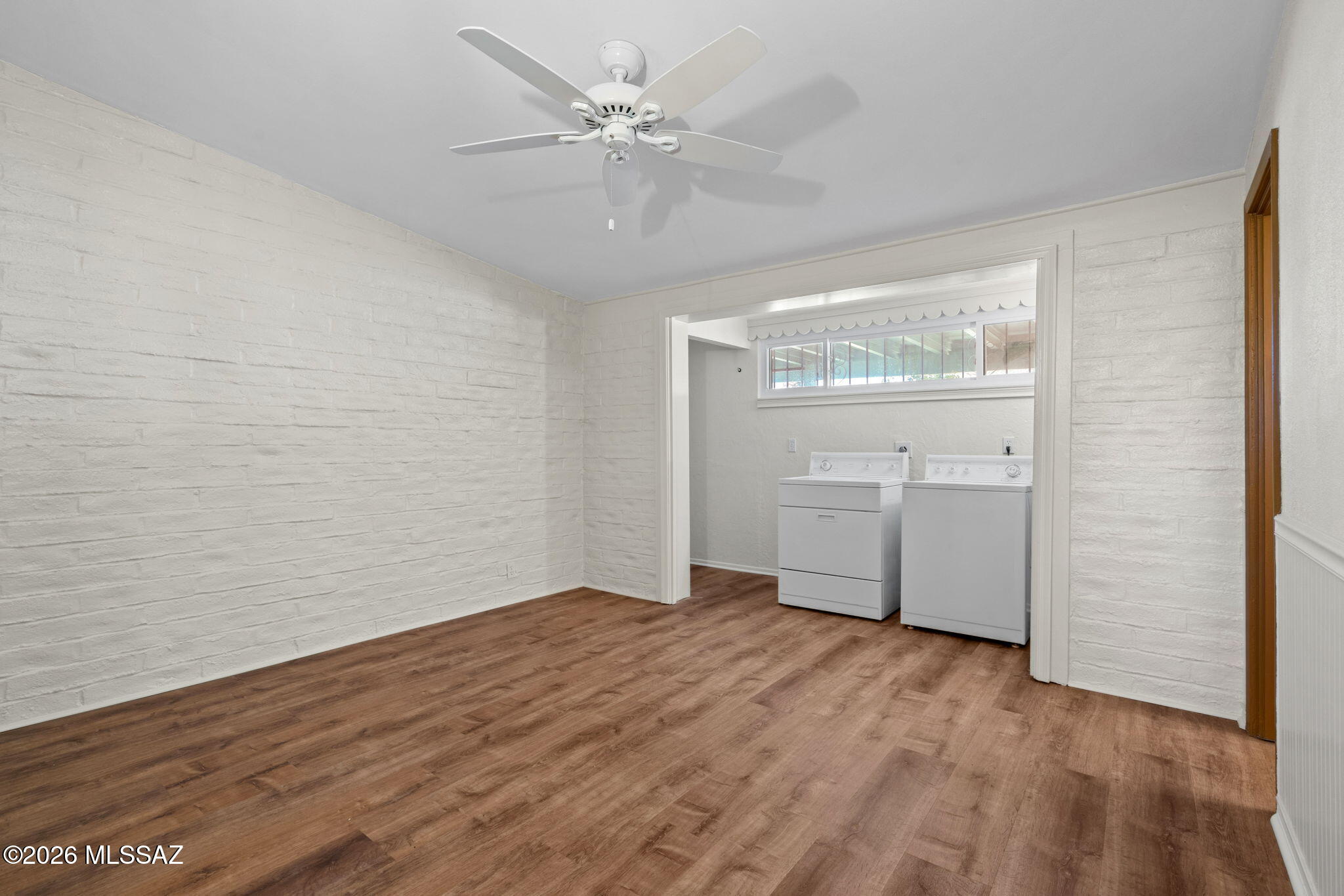 Kingston Knolls Terrace - Residential