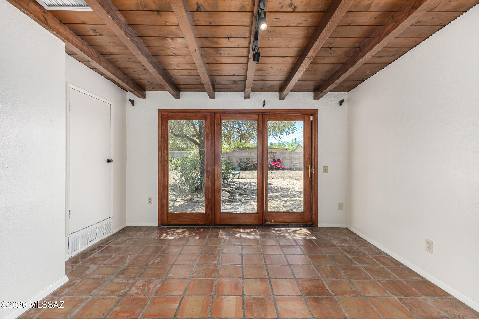 Catalina View - Residential