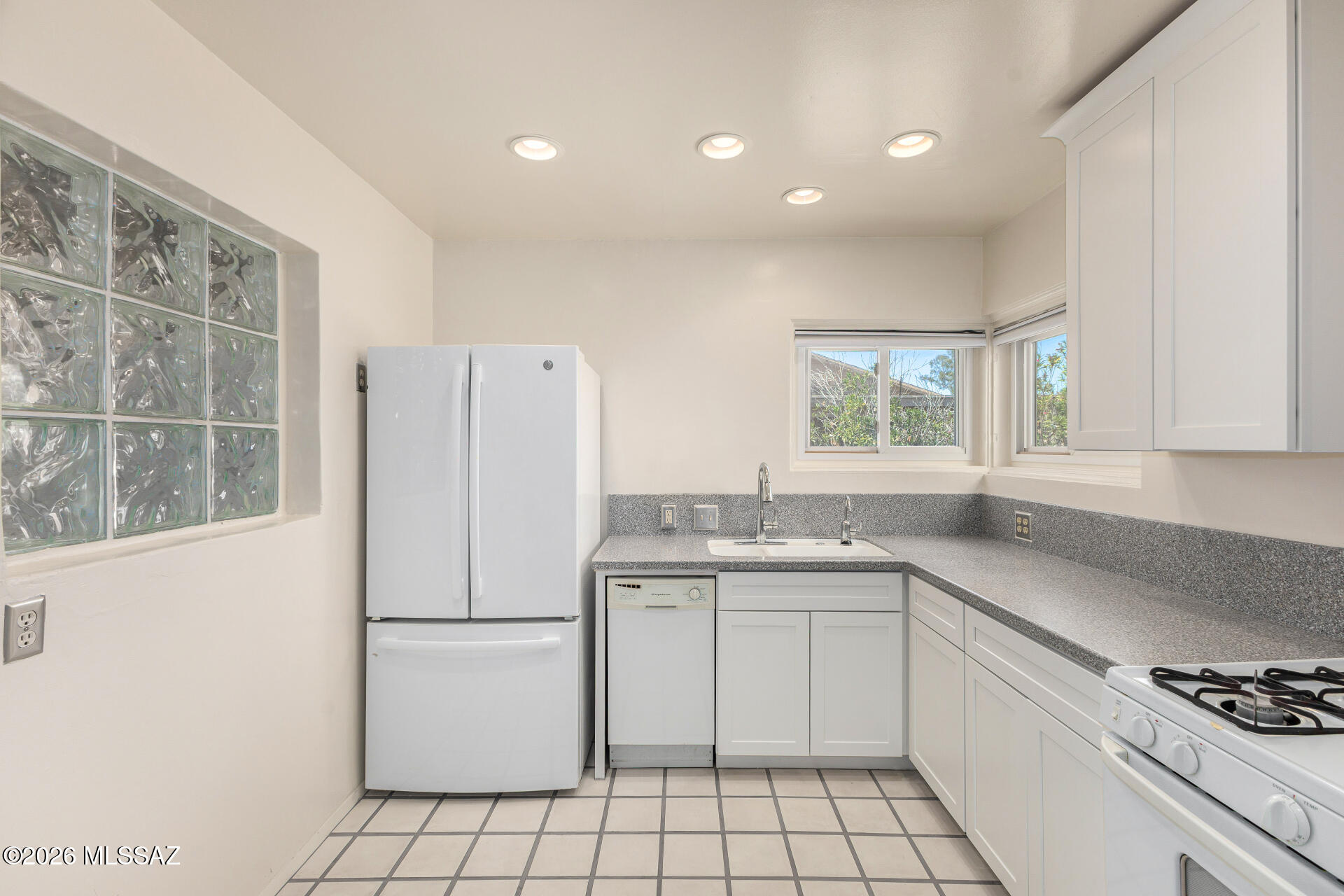 Catalina View - Residential