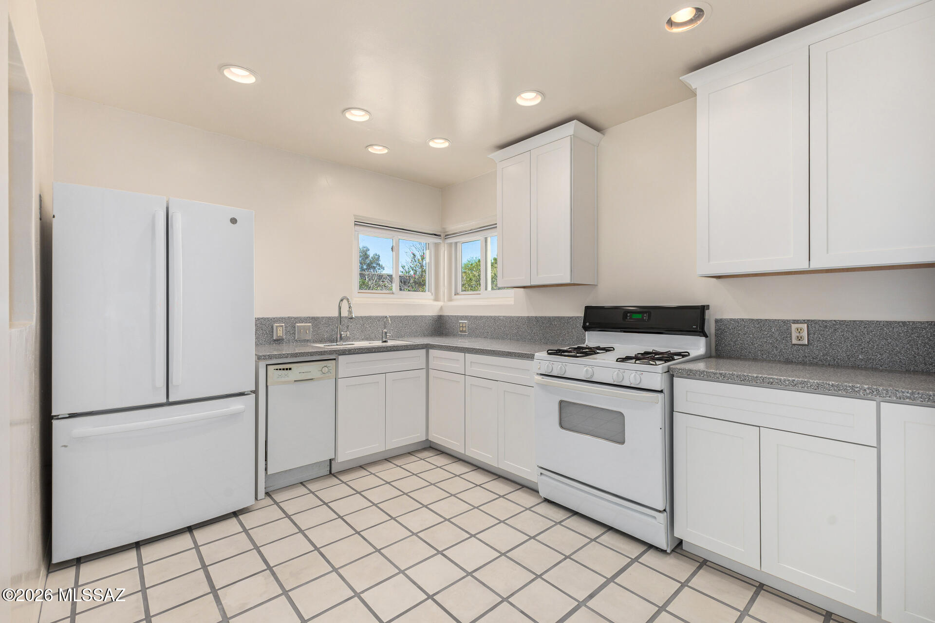 Catalina View - Residential