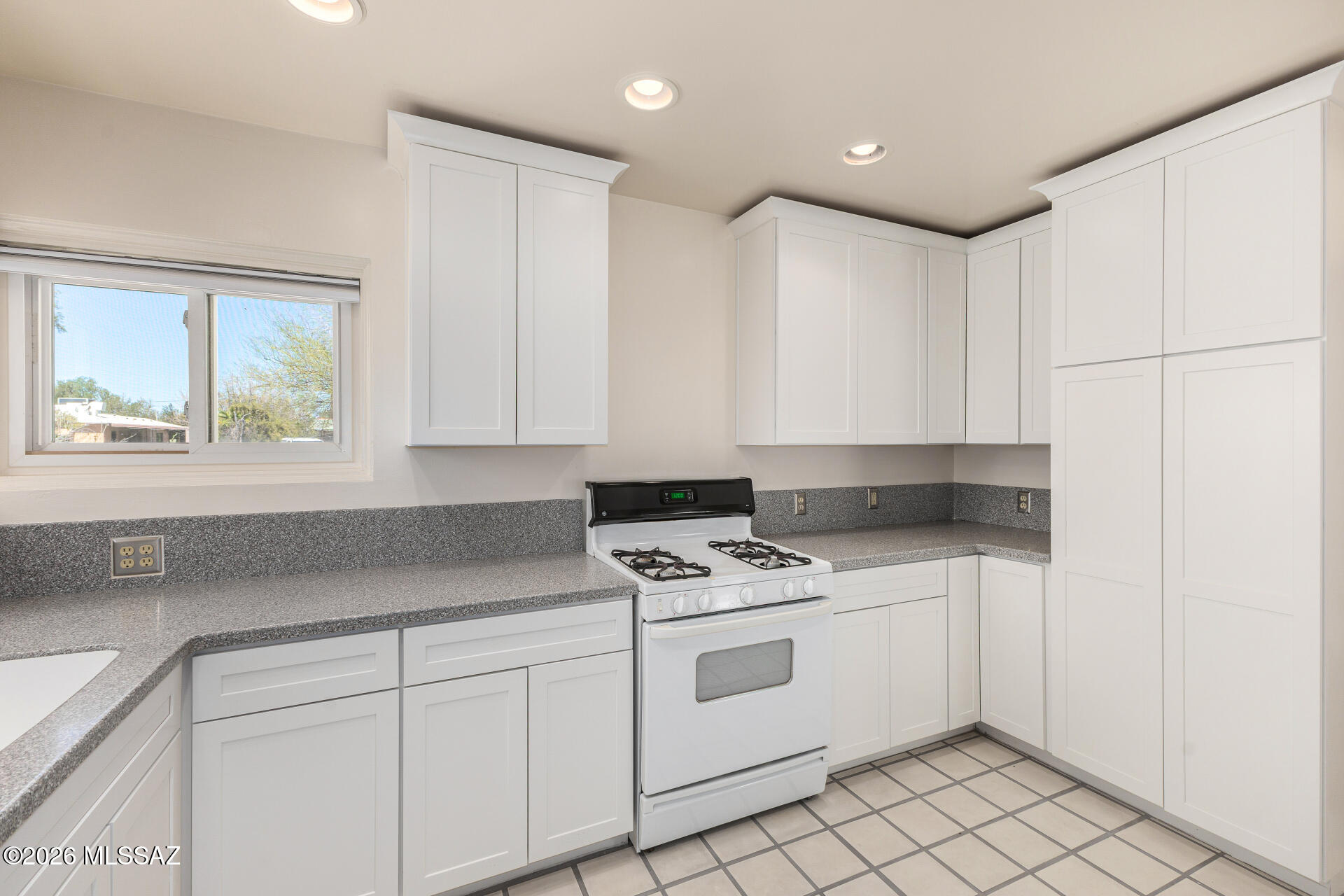 Catalina View - Residential