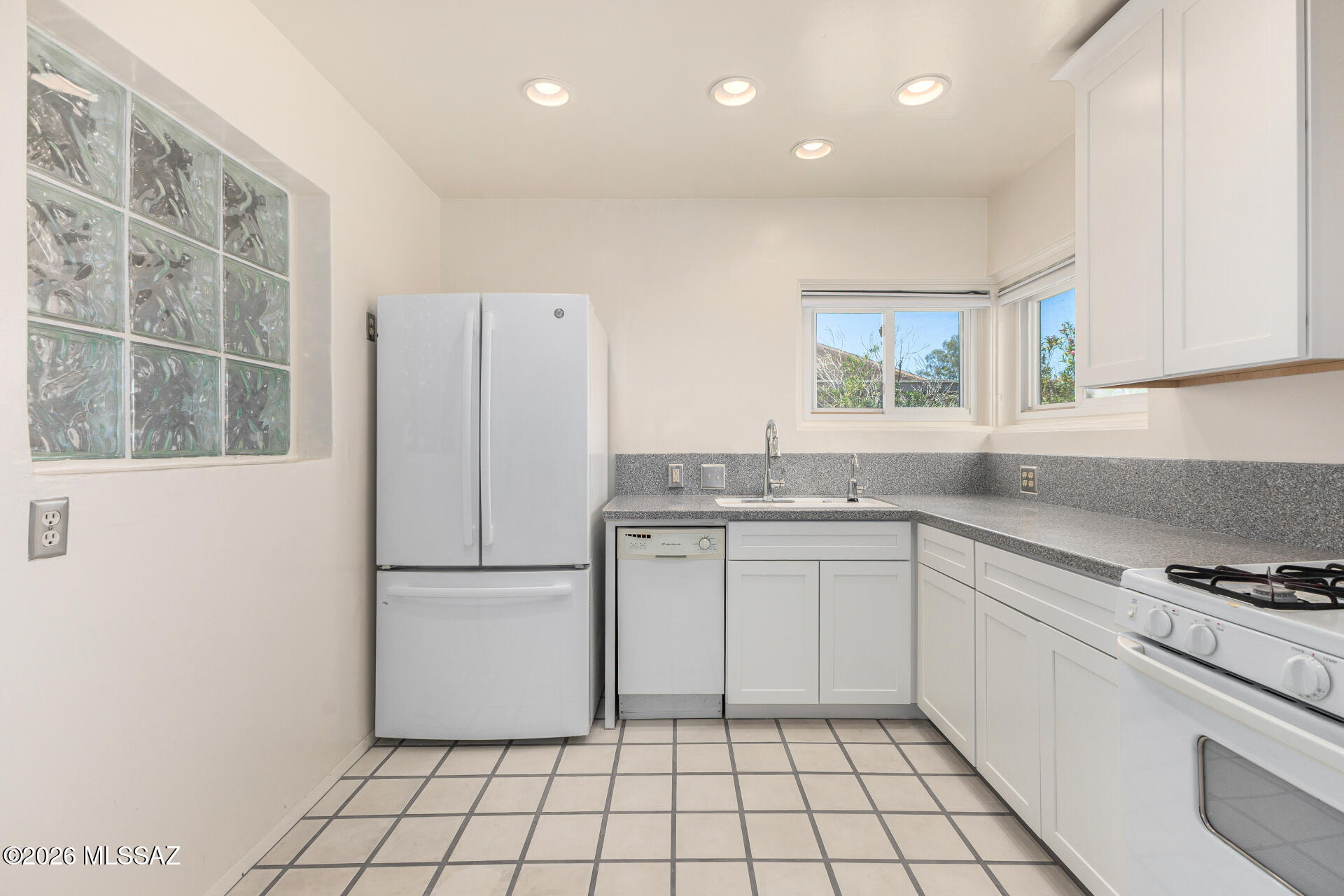 Catalina View - Residential