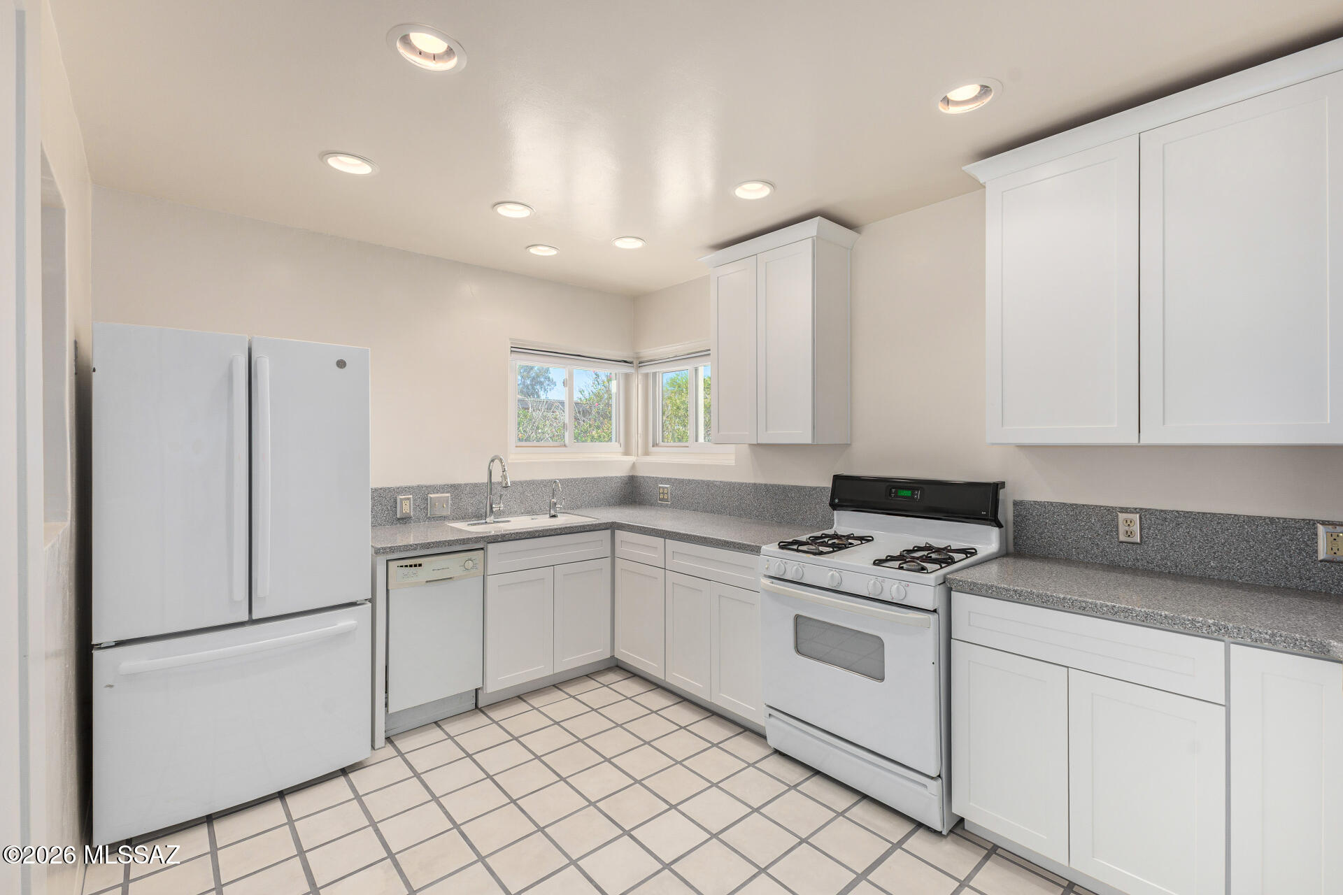 Catalina View - Residential