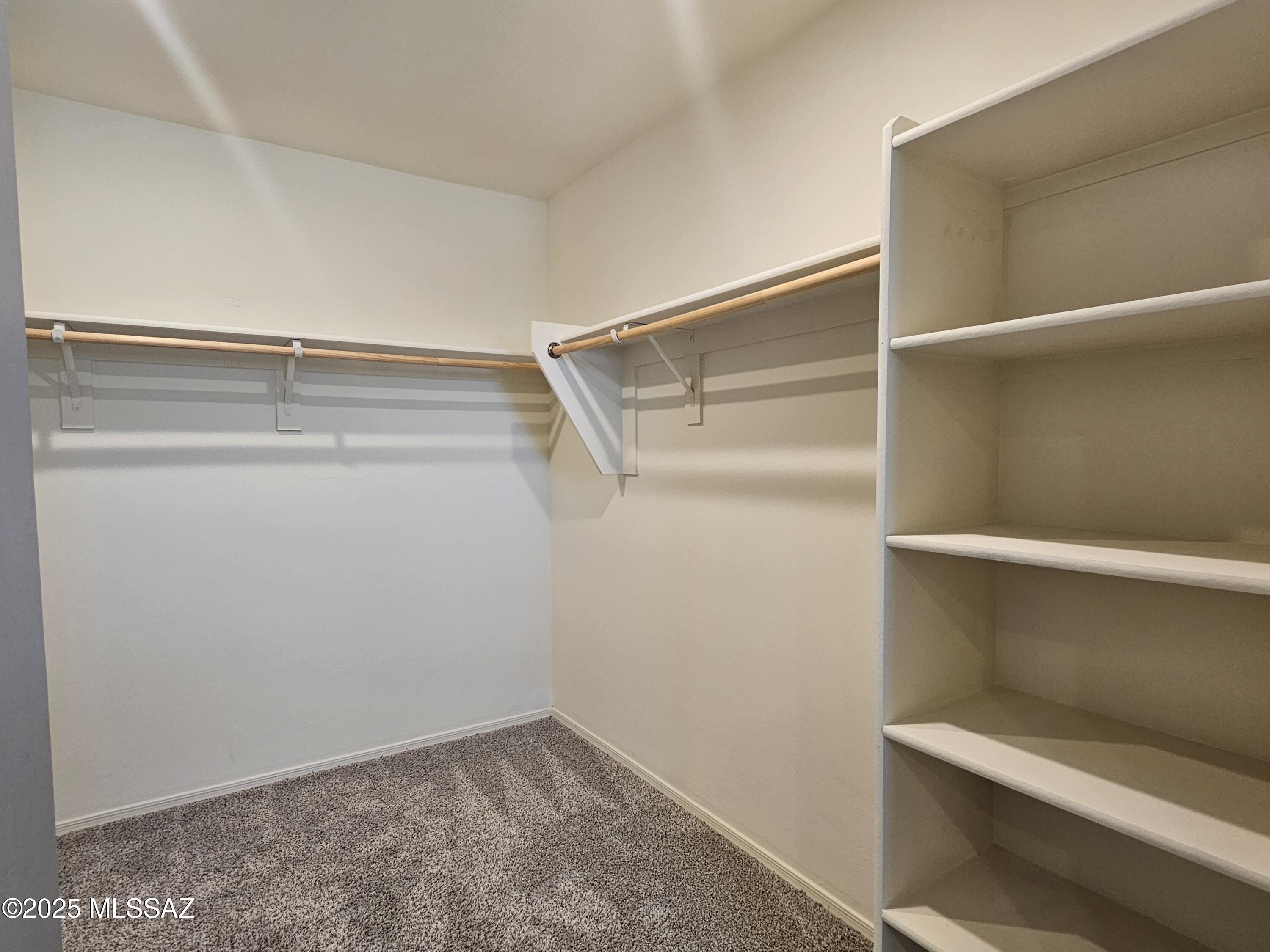 Gladden Farms BLK 10 (1-84) - Residential Lease