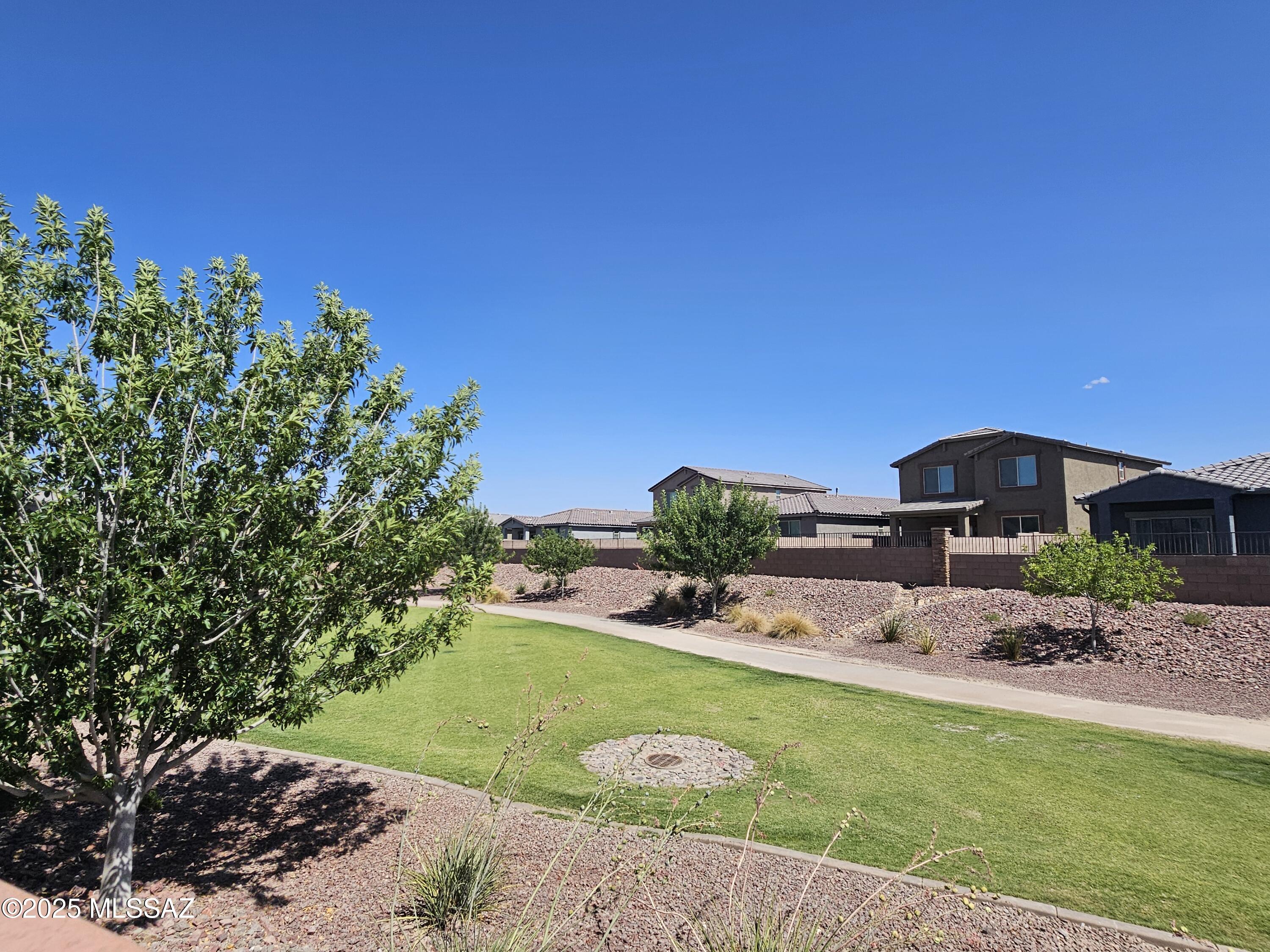 Gladden Farms BLK 10 (1-84) - Residential Lease