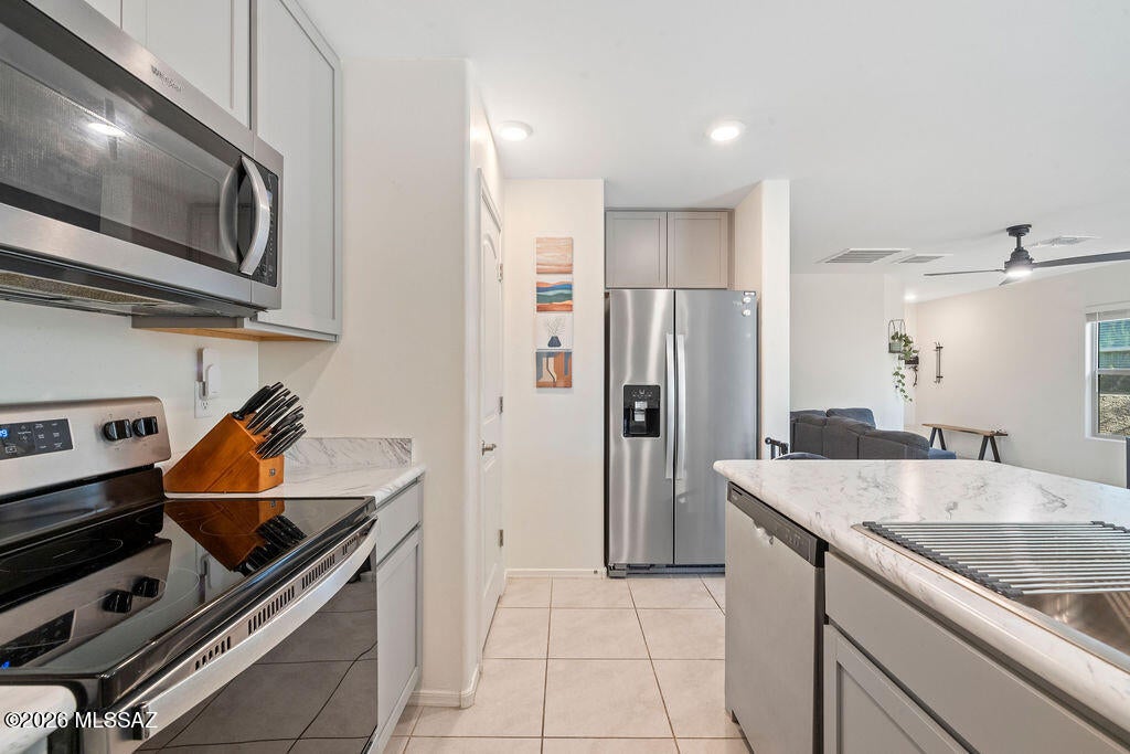 Valencia Crossing - Residential