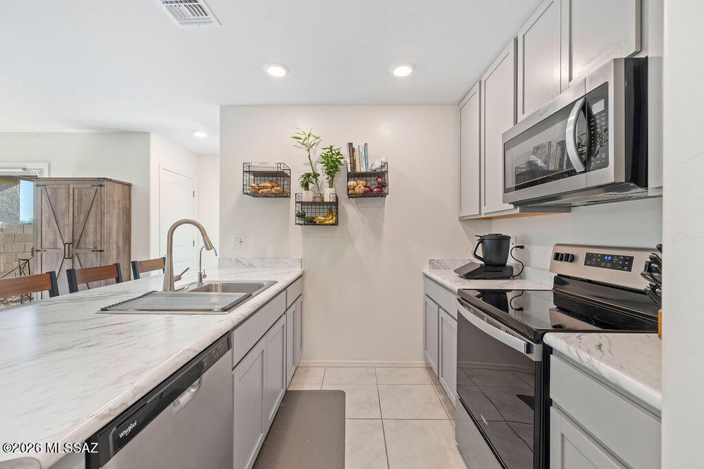 Valencia Crossing - Residential