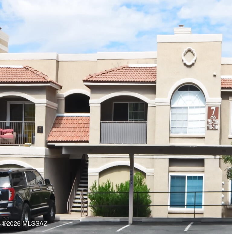 The Boulders at La Reserve Condominiums - Residential