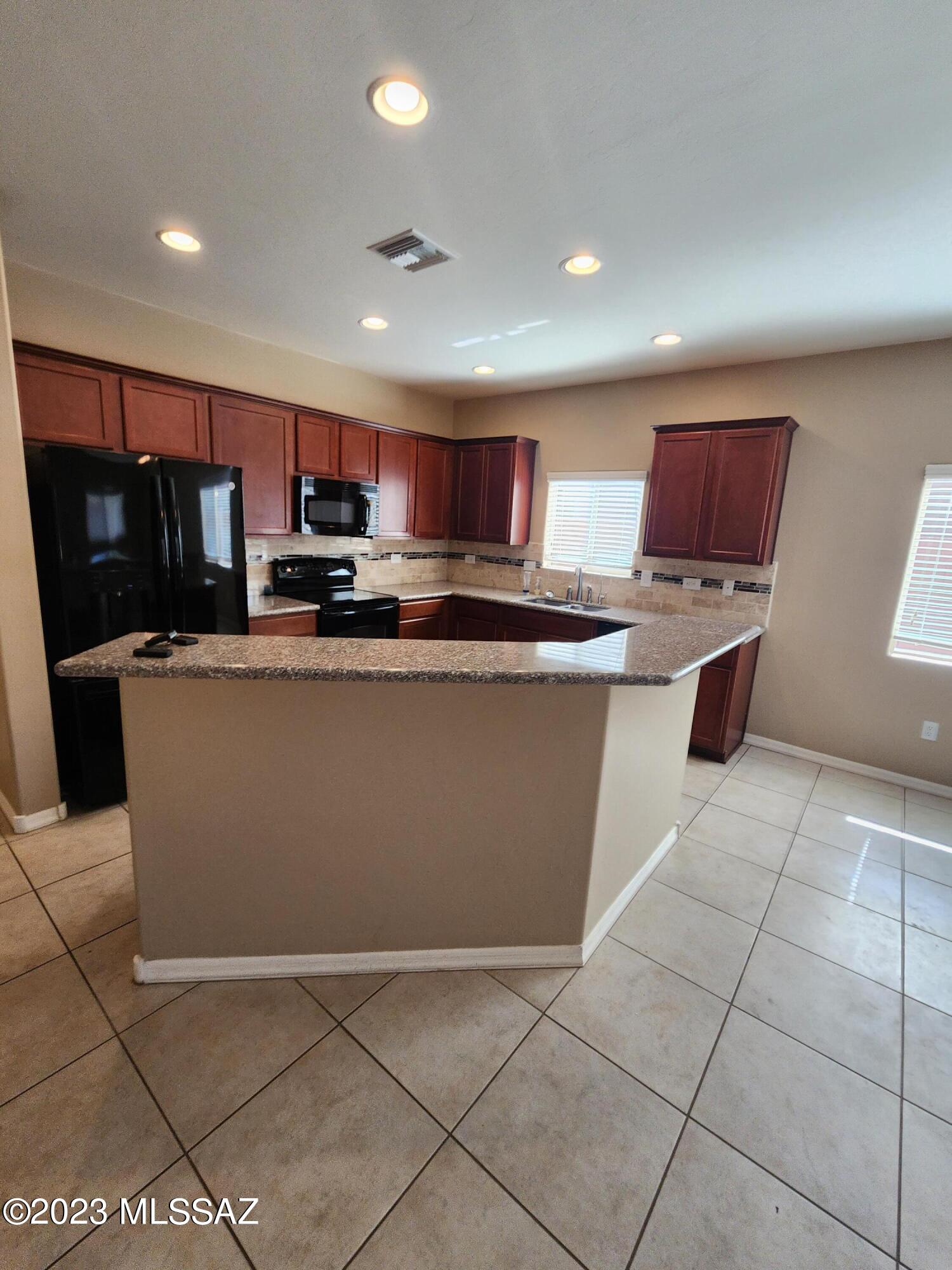 Sycamore Park Village 2 (1-148) - Residential Lease