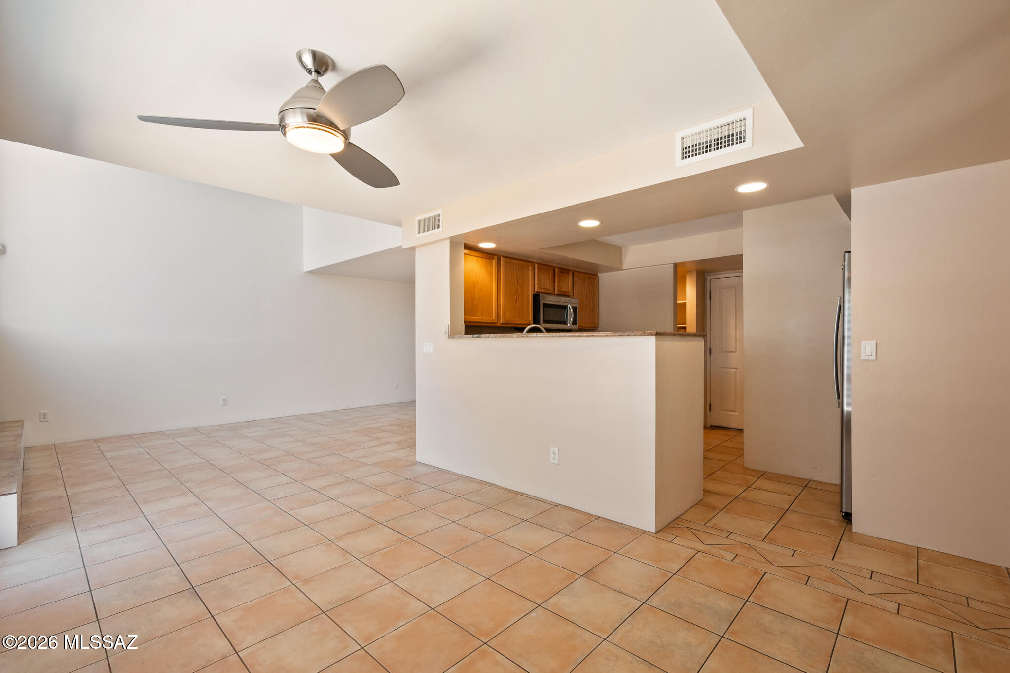 Country Club At The River (1-32) - Residential