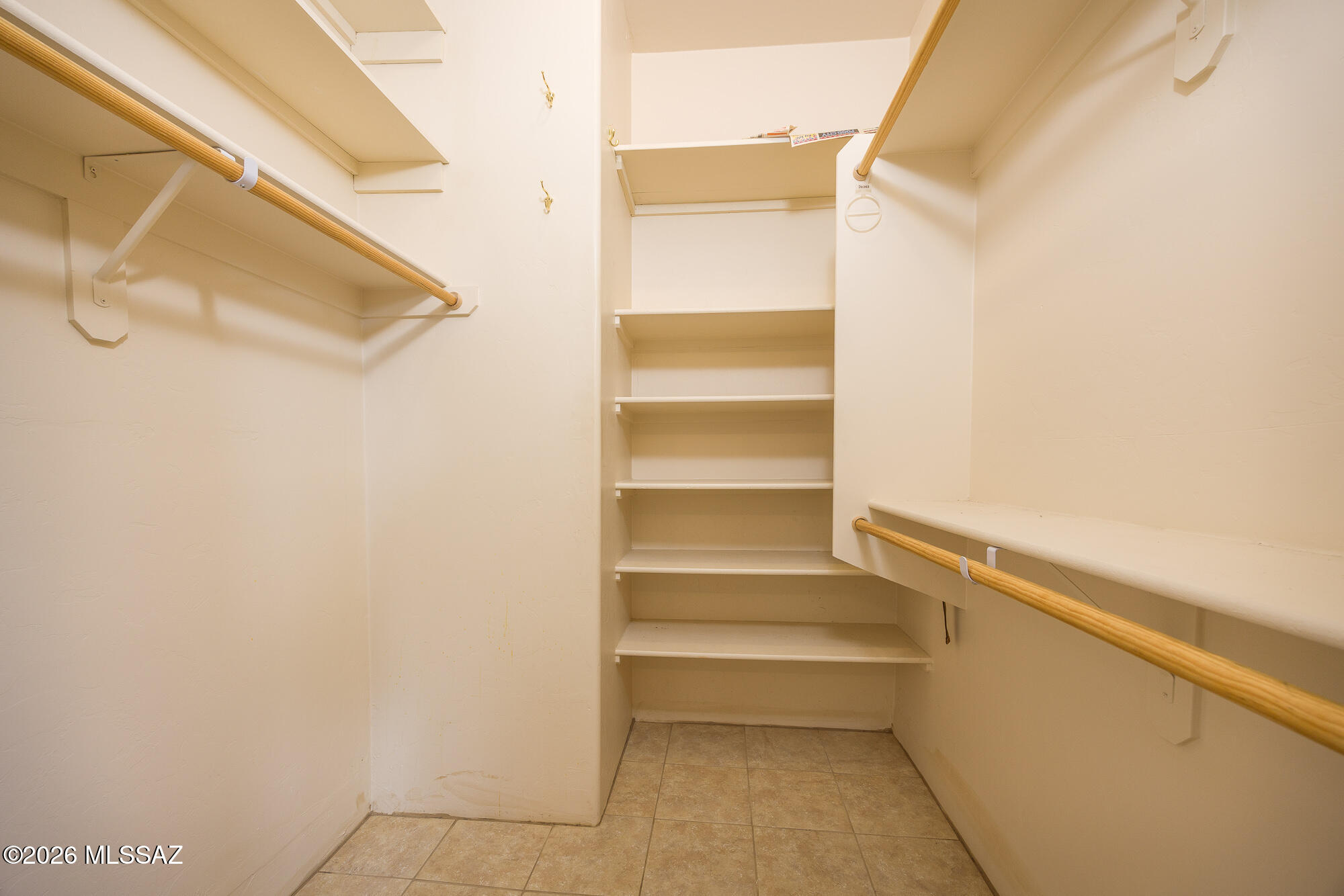 Kinney Village (1-112) - Residential