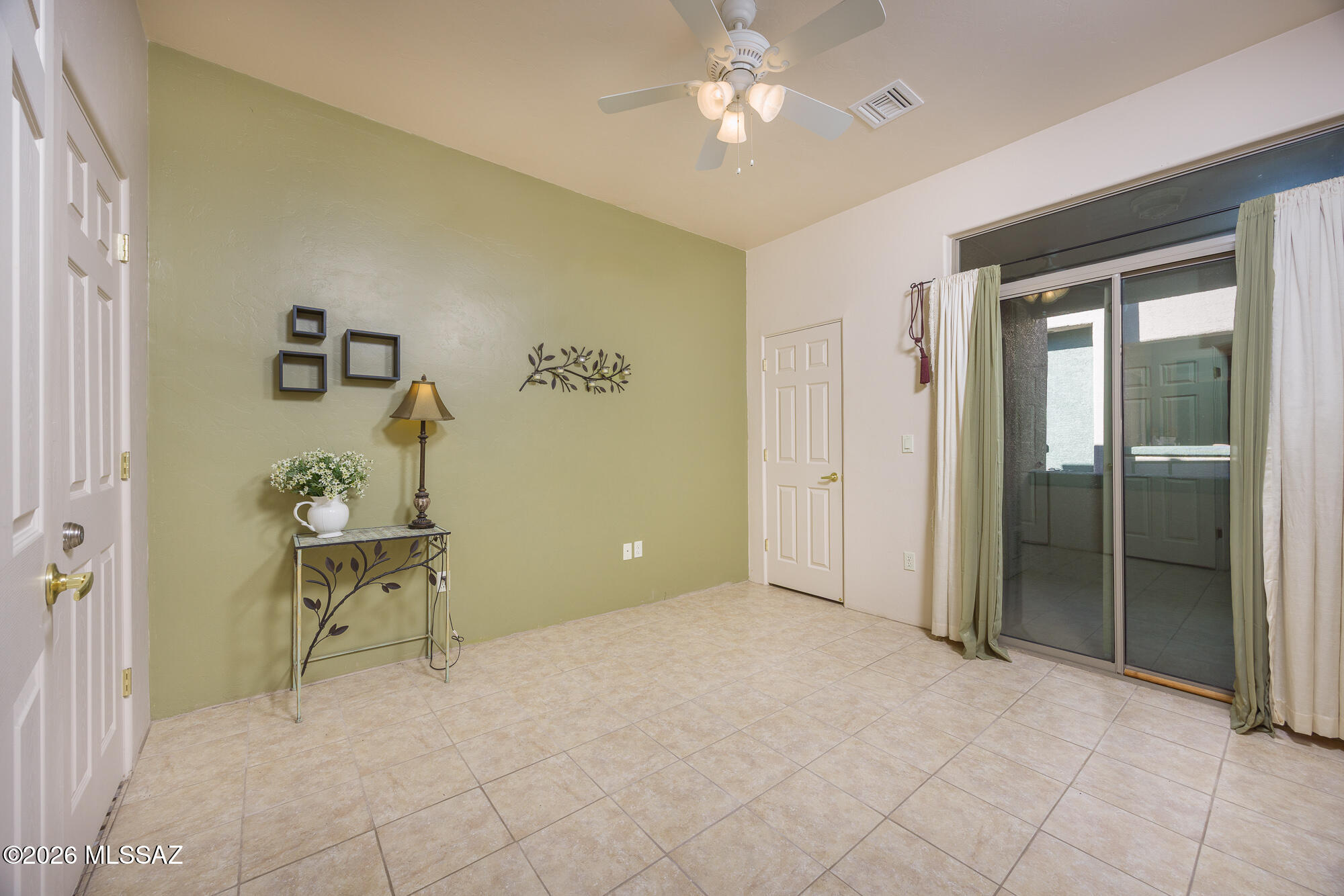 Kinney Village (1-112) - Residential