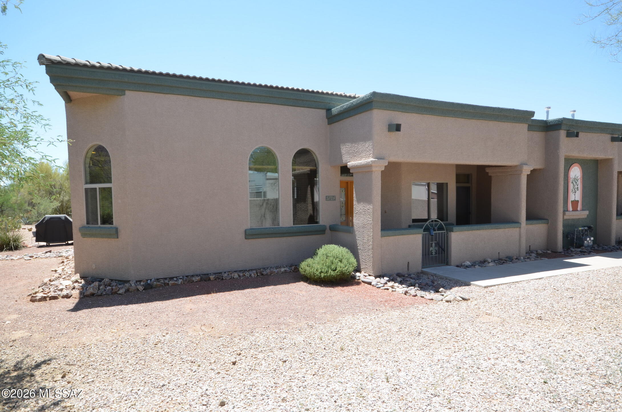 Kinney Village (1-112) - Residential