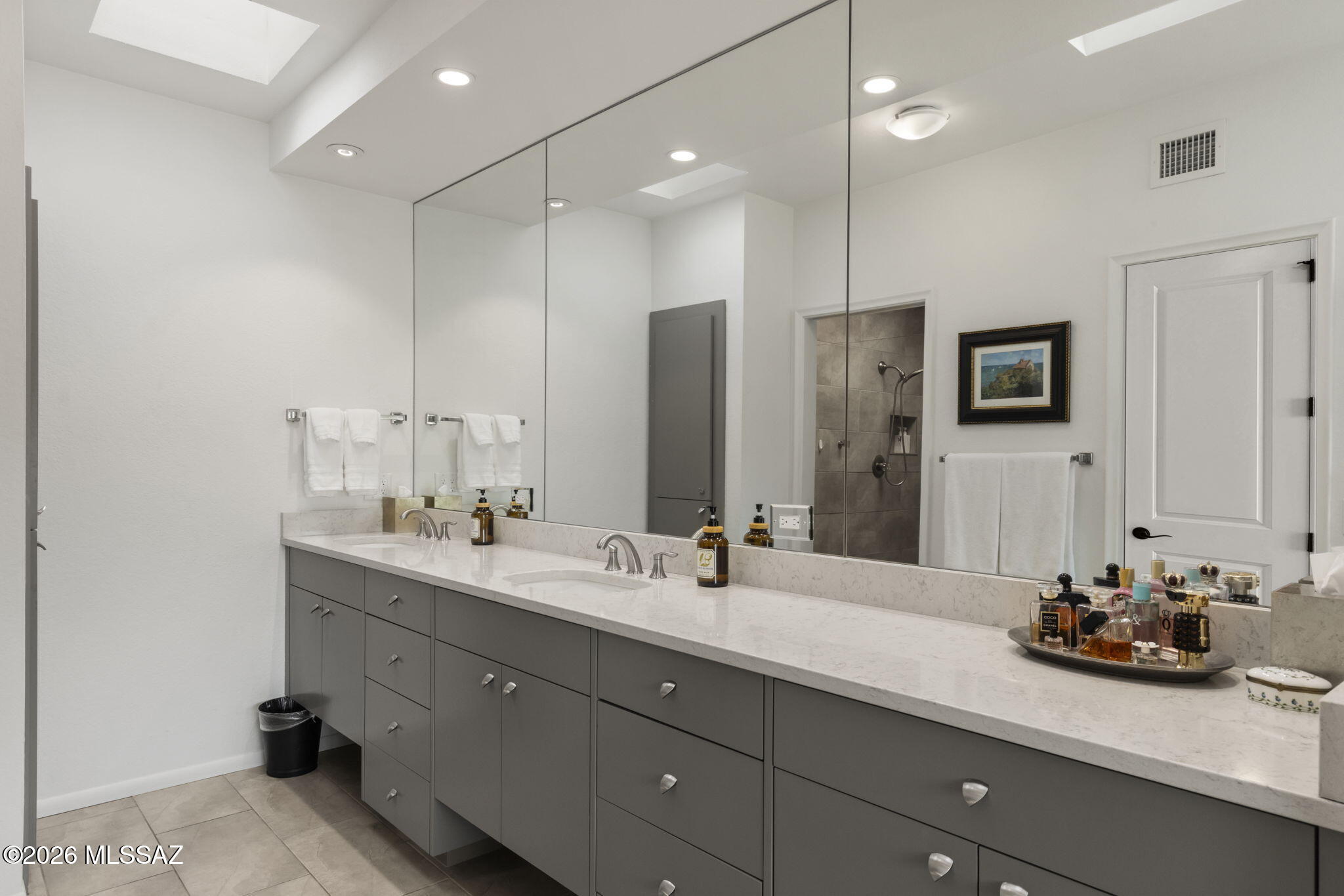 Foothills Ridge (1-33) - Residential Lease